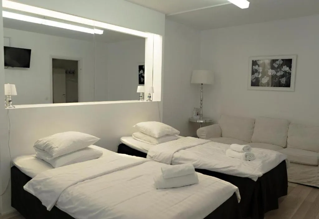 Bed in Hotel Alexander