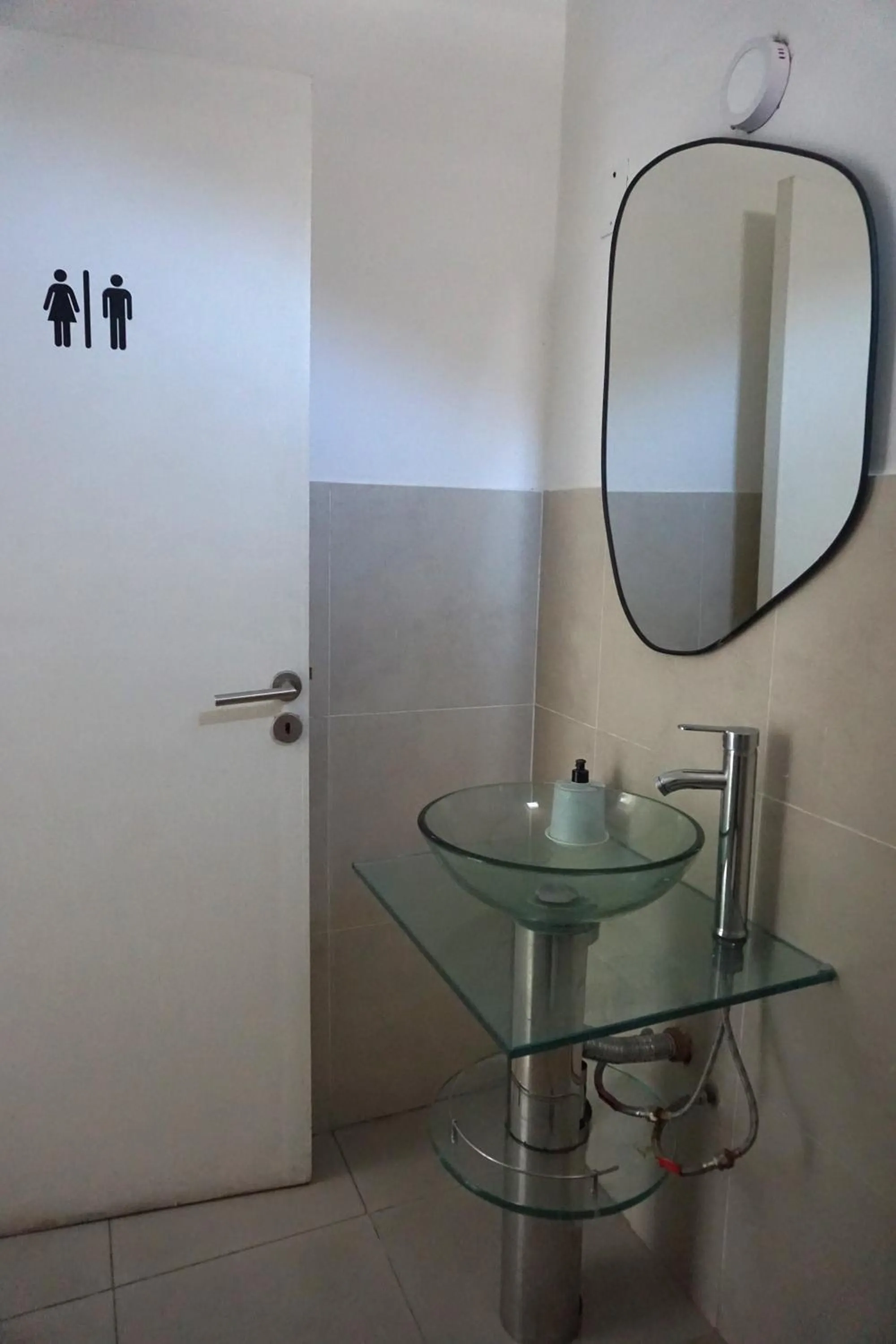 Public Bath in Hotel Sienna