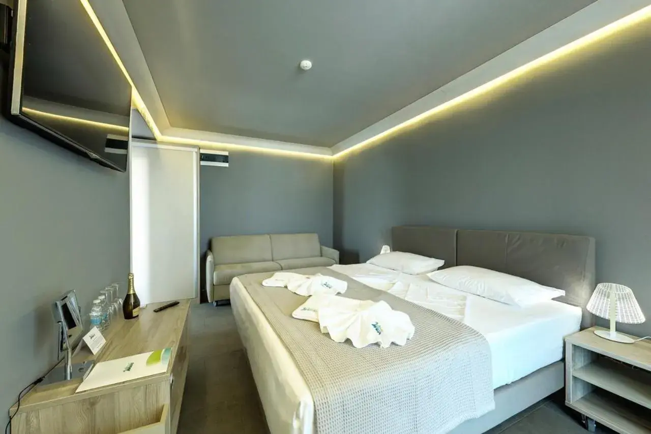 Apartment with Sea View in Barocco Wave Hotel Apartment with Sea View in Barocco Wave Hotel