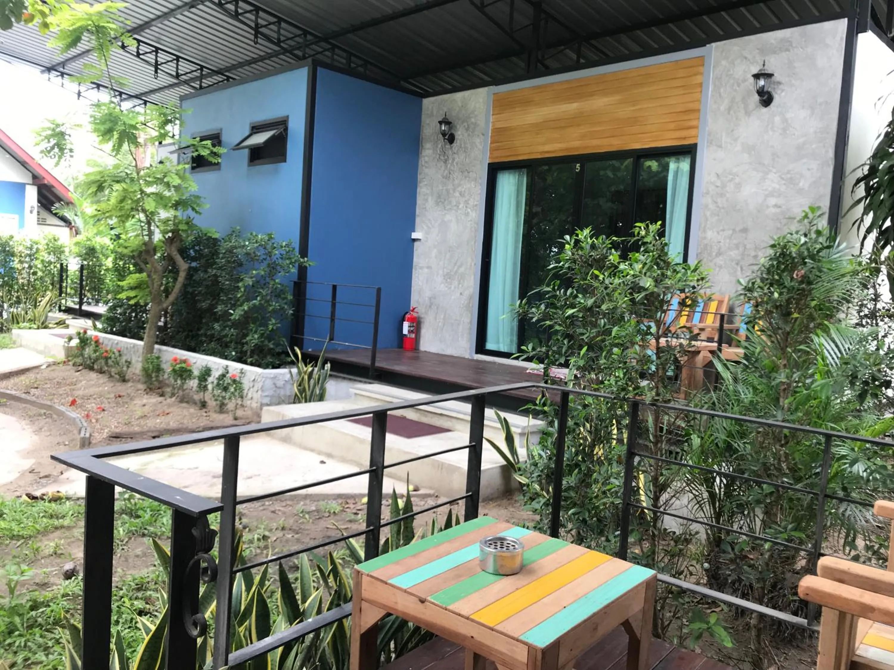 The Monkey Resort Donheang