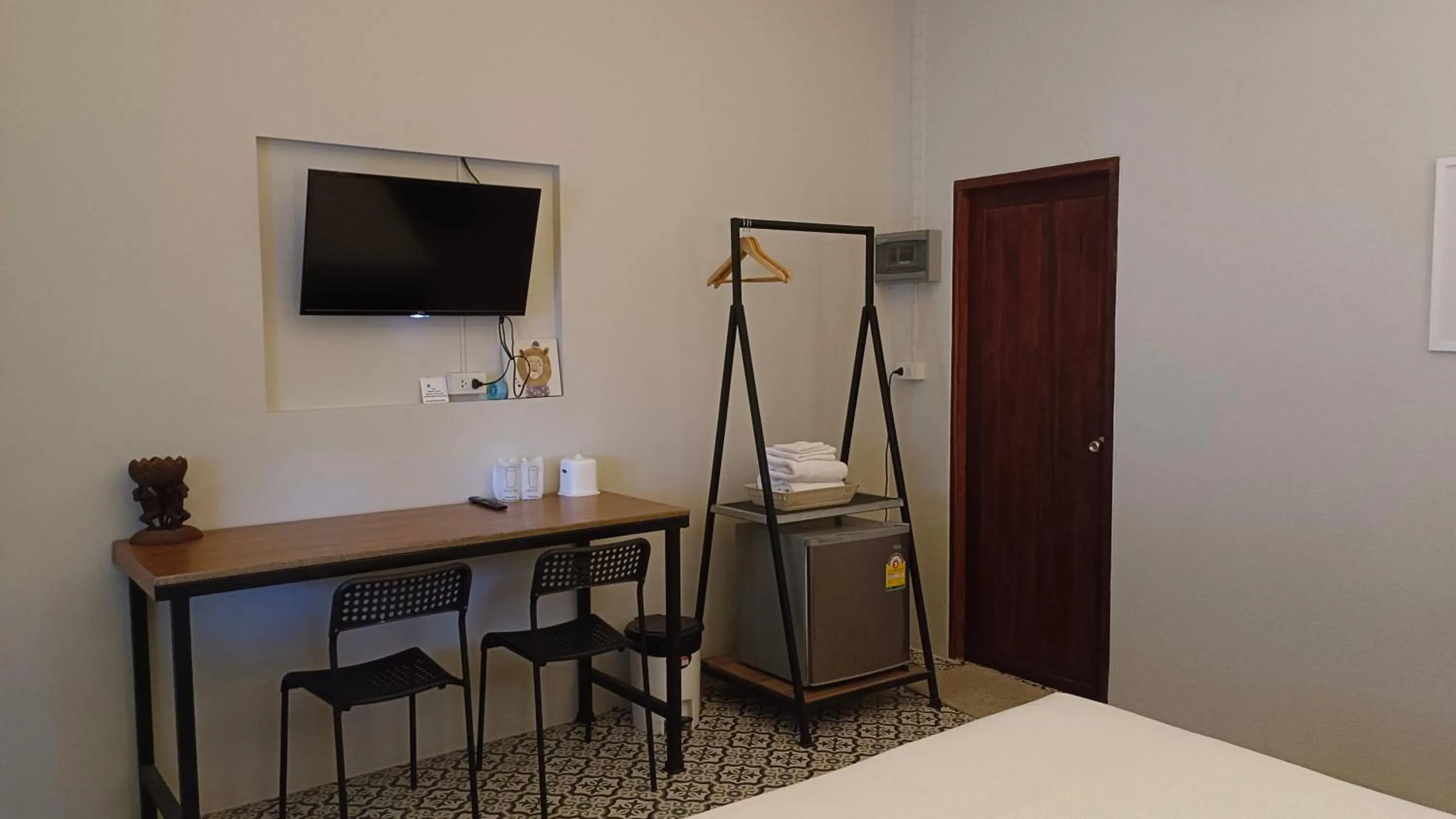 Bed in The Monkey Resort Donheang