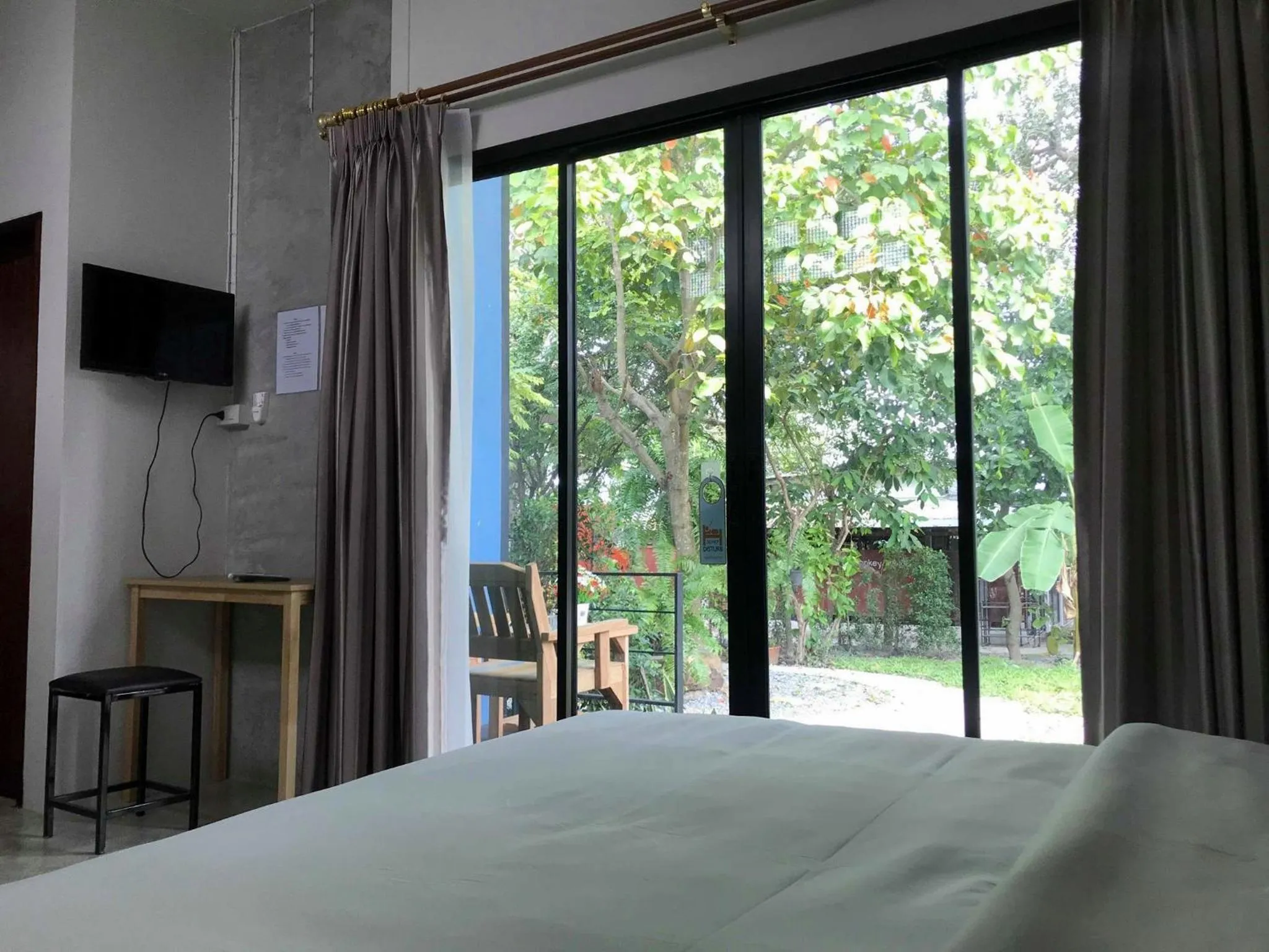 Bed in The Monkey Resort Donheang