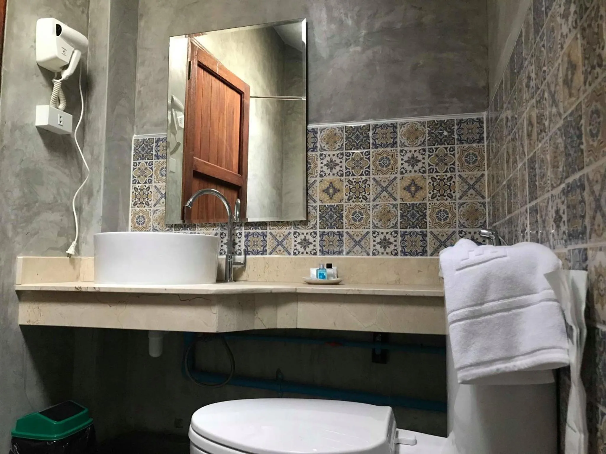 The Monkey Resort Donheang