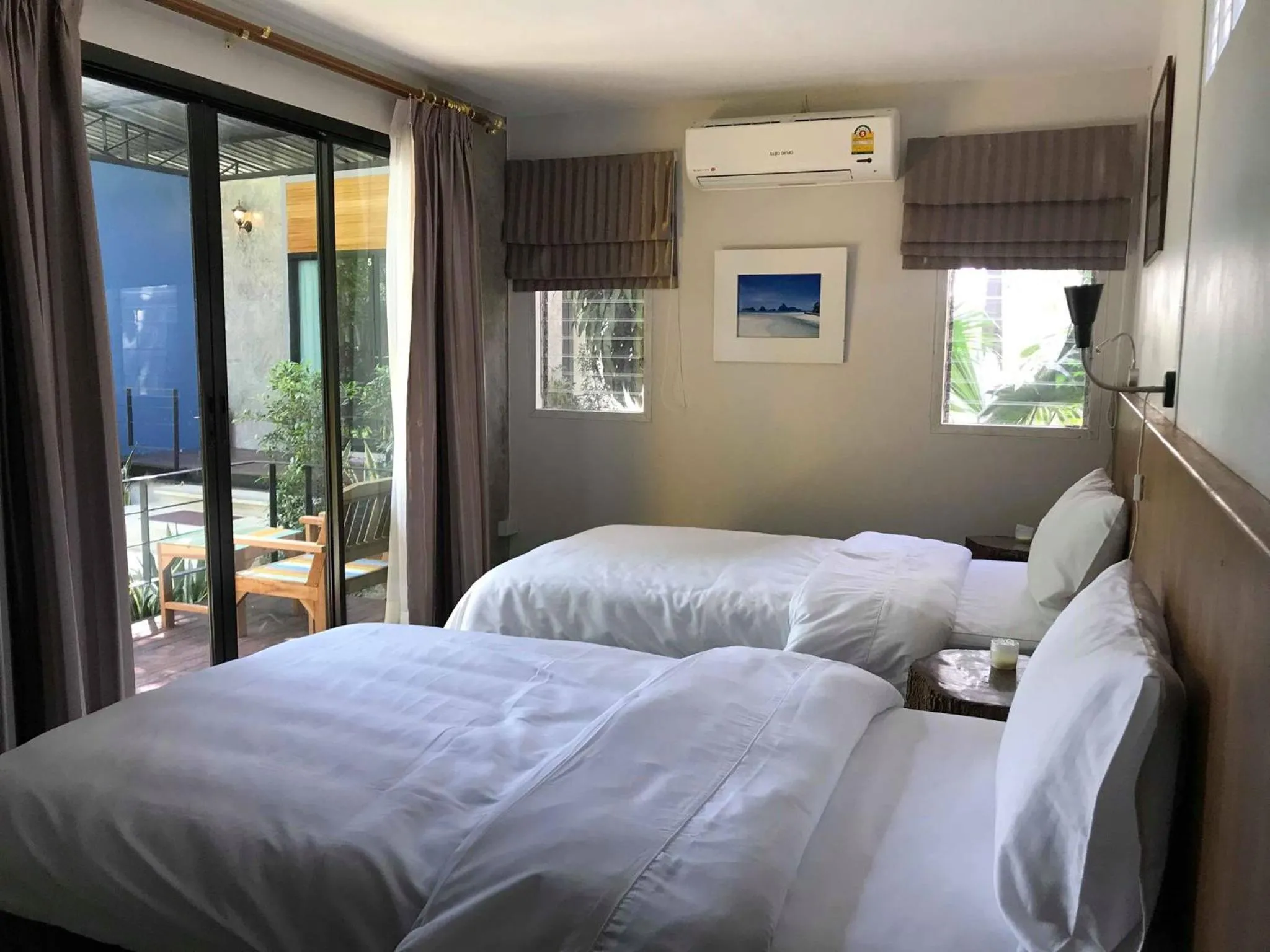 Bed in The Monkey Resort Donheang