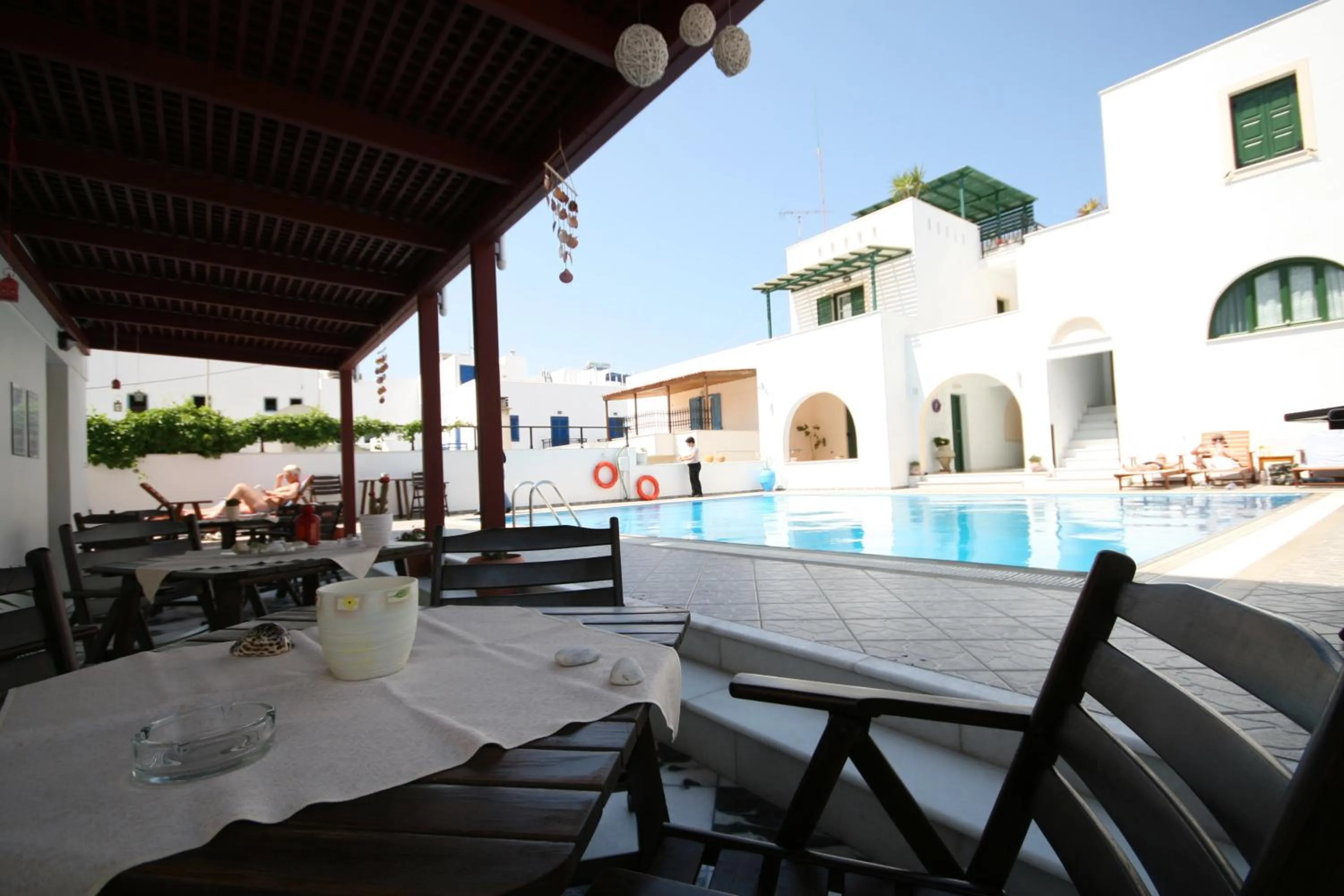 Swimming pool in Iliovasilema