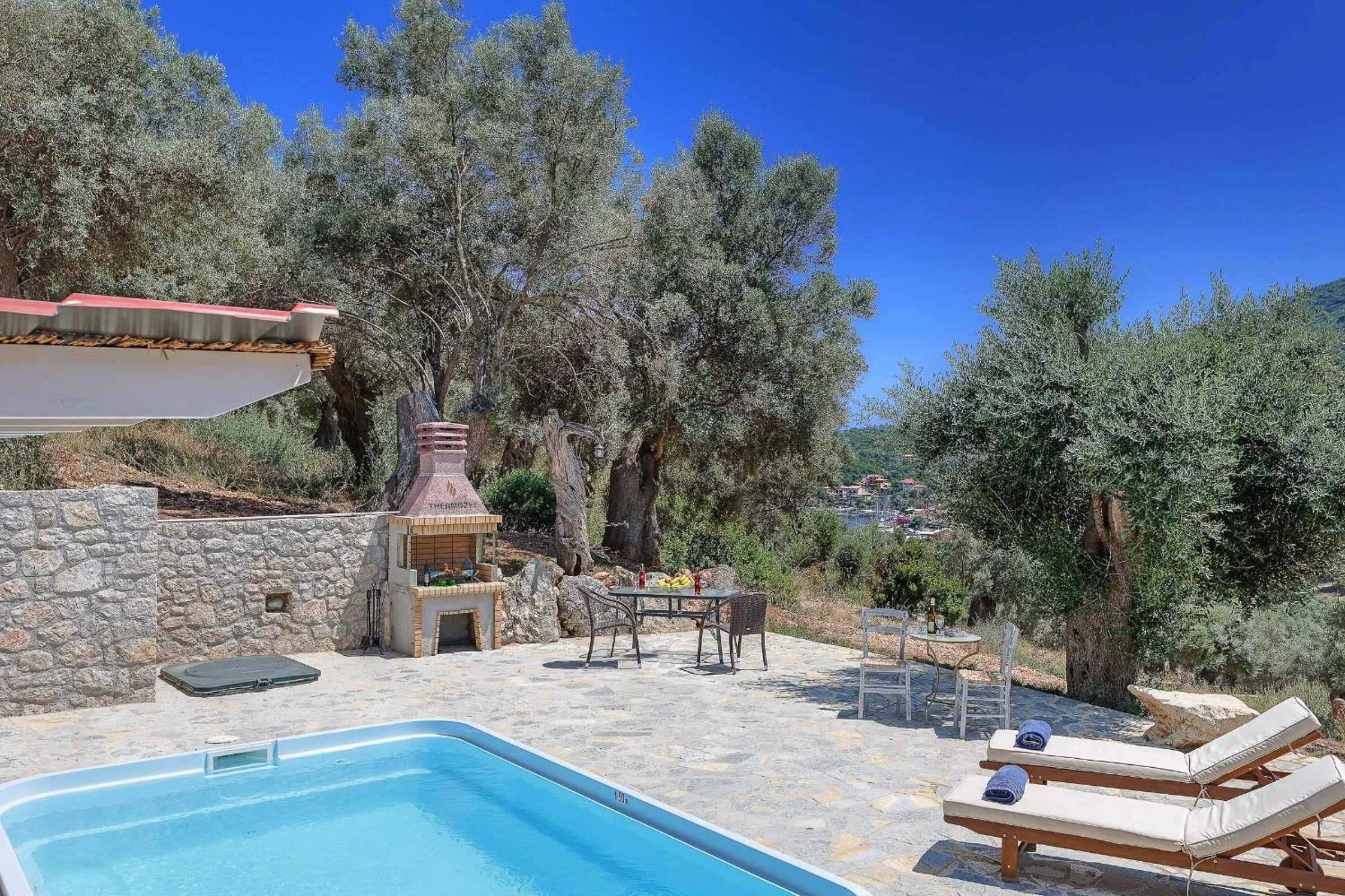 Villa Ledaki