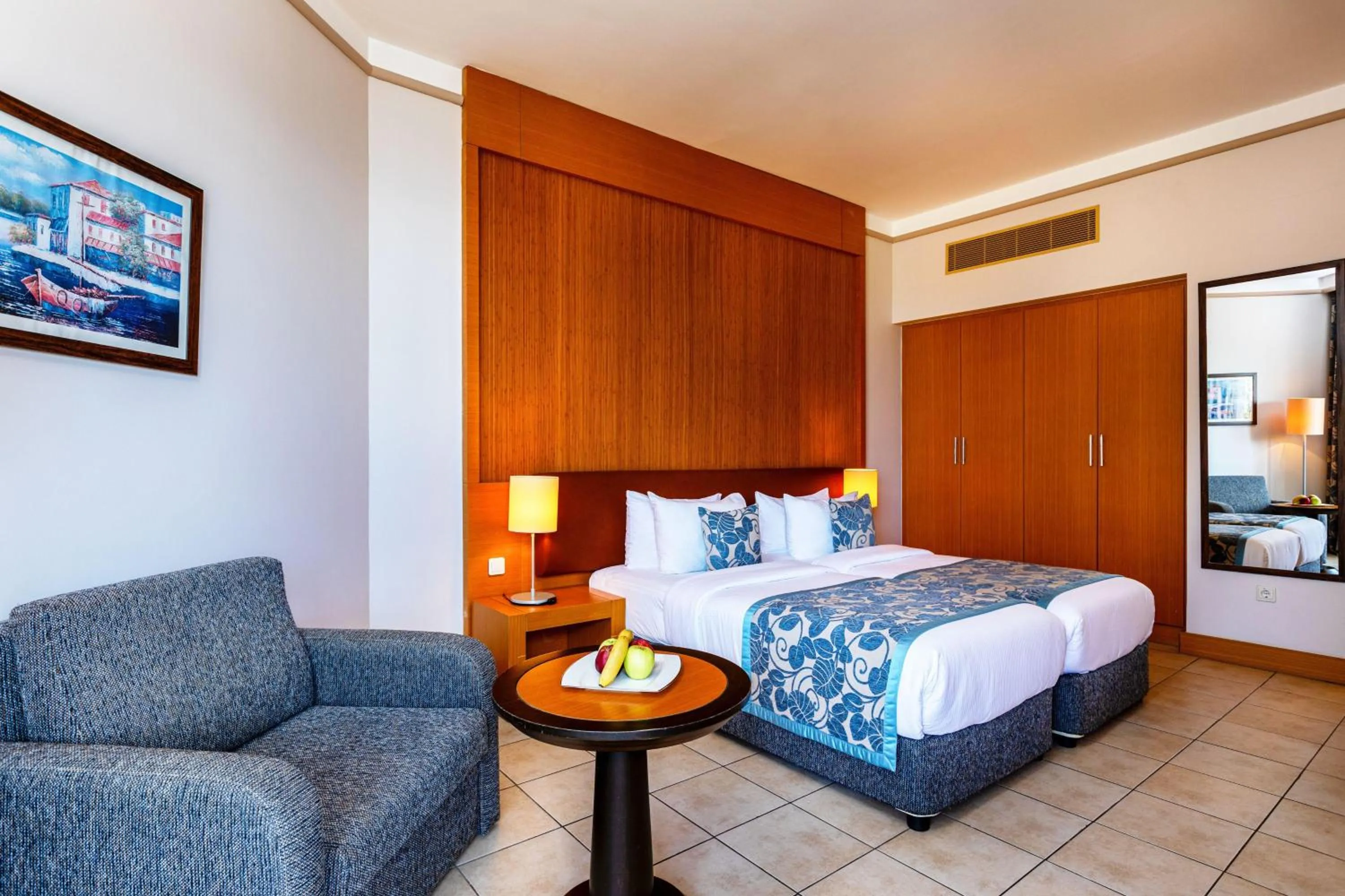 Photo of the whole room in Labranda Alantur