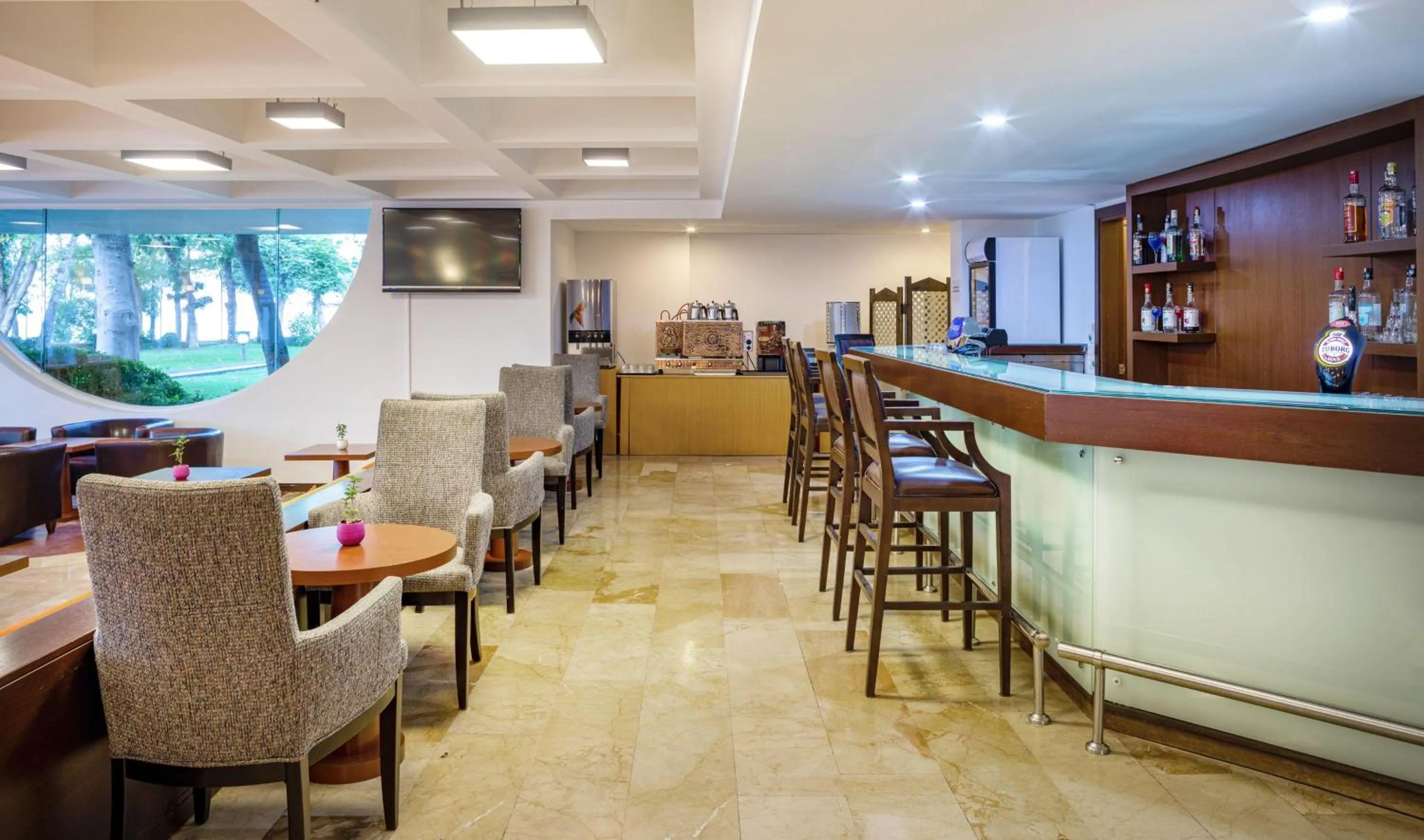 Lounge or bar in Labranda Alantur