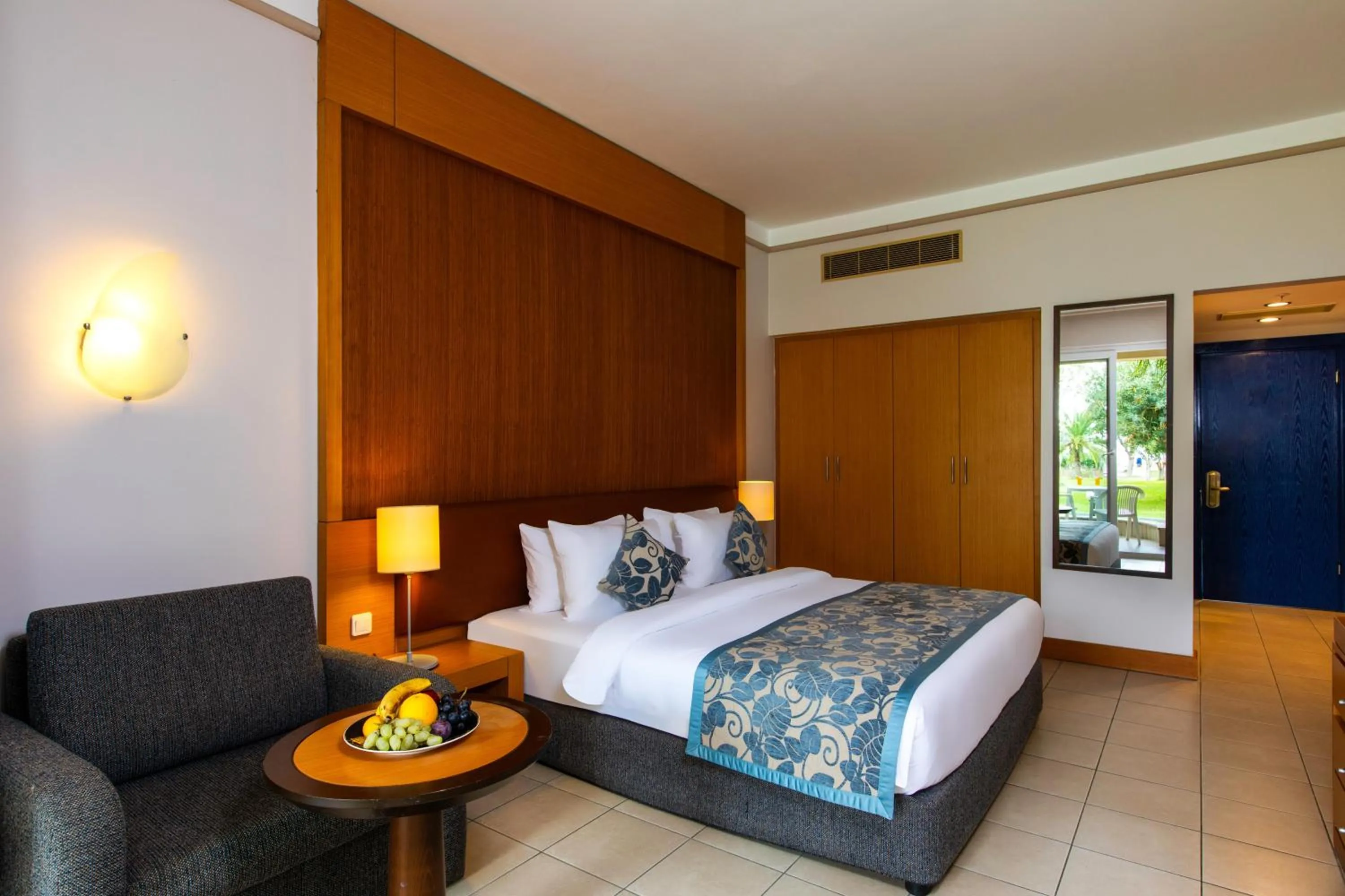 Photo of the whole room in Labranda Alantur