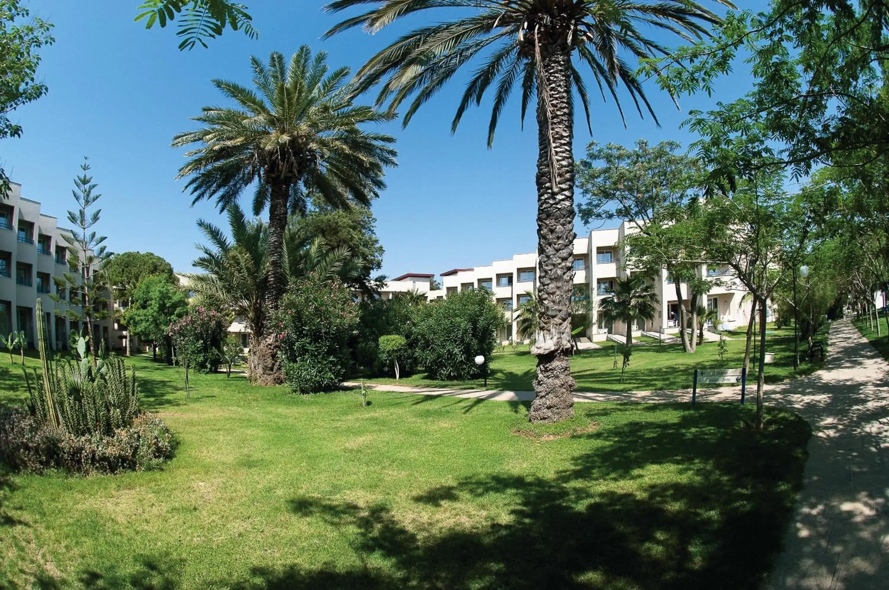 Garden, Property Building in Labranda Alantur