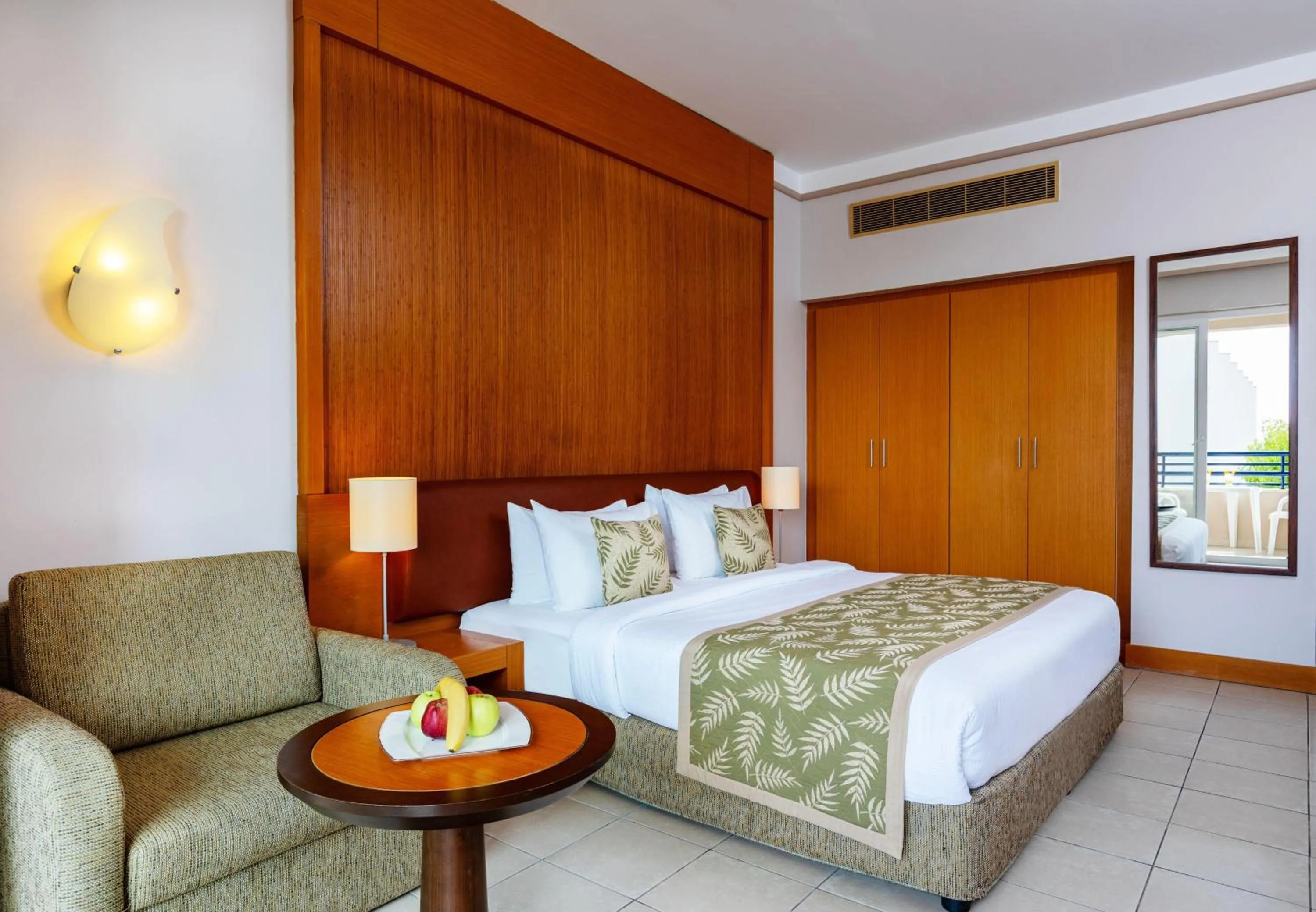 Photo of the whole room in Labranda Alantur