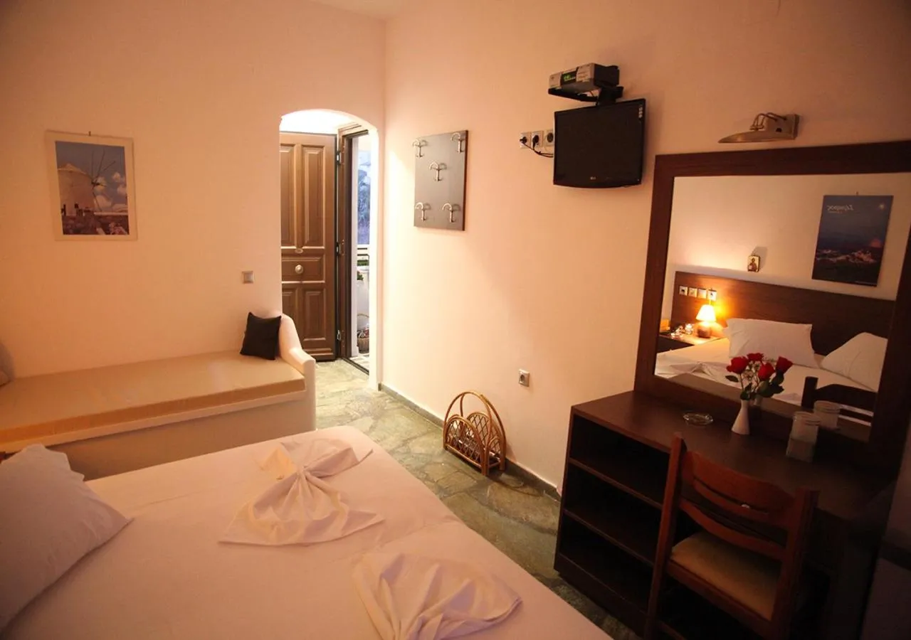Property building, Bed in Pergola