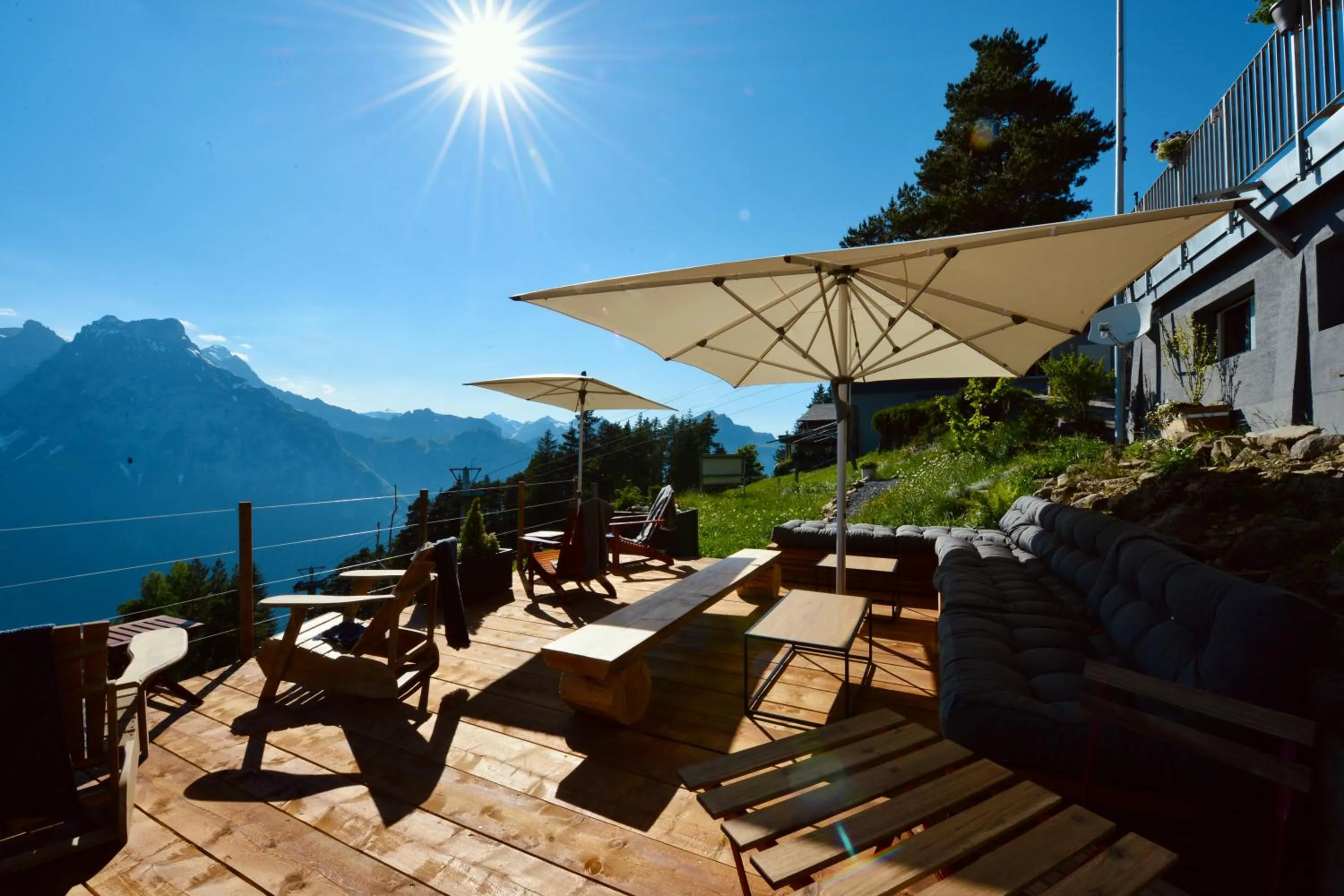 Berggasthaus Eggberge - Boutique Mountain Hotel - Access via Cablecar