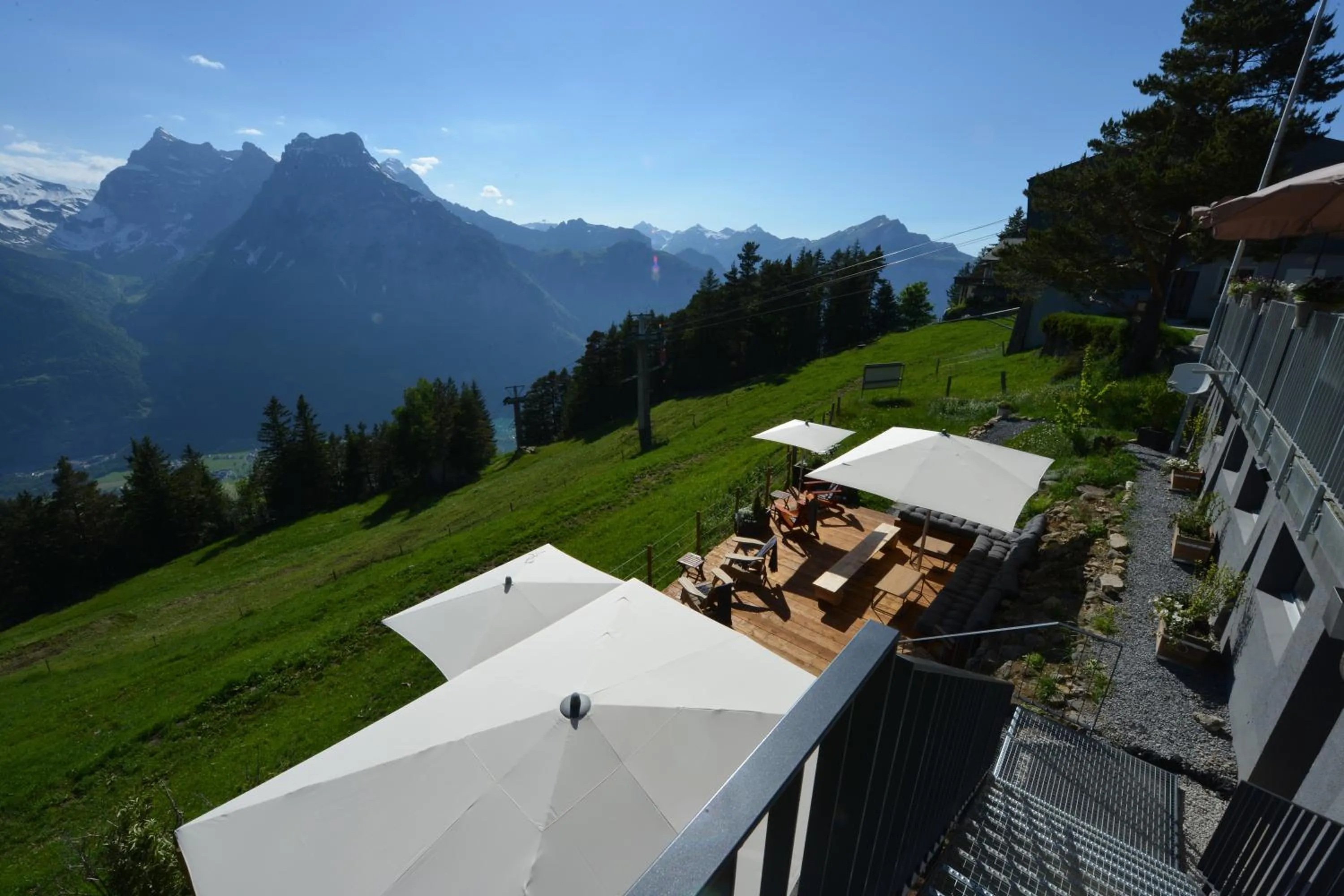 Berggasthaus Eggberge - Boutique Mountain Hotel - Access via Cablecar