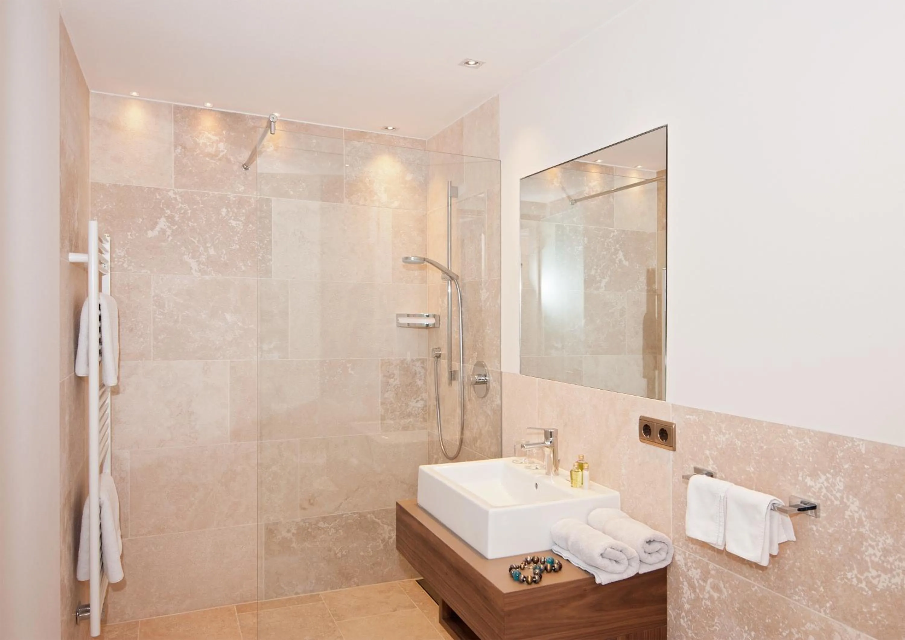 Bathroom in Hotel Restaurant Kirchsteiger