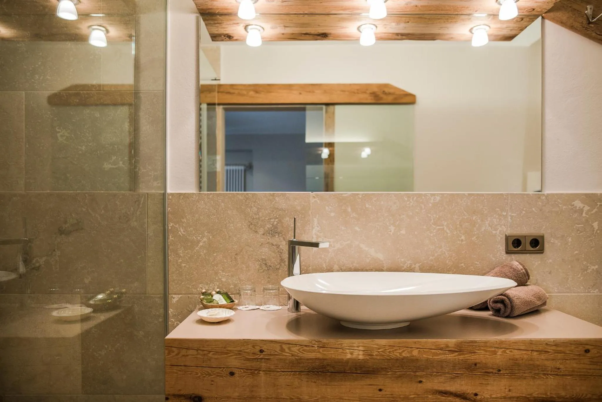 Bathroom in Hotel Restaurant Kirchsteiger
