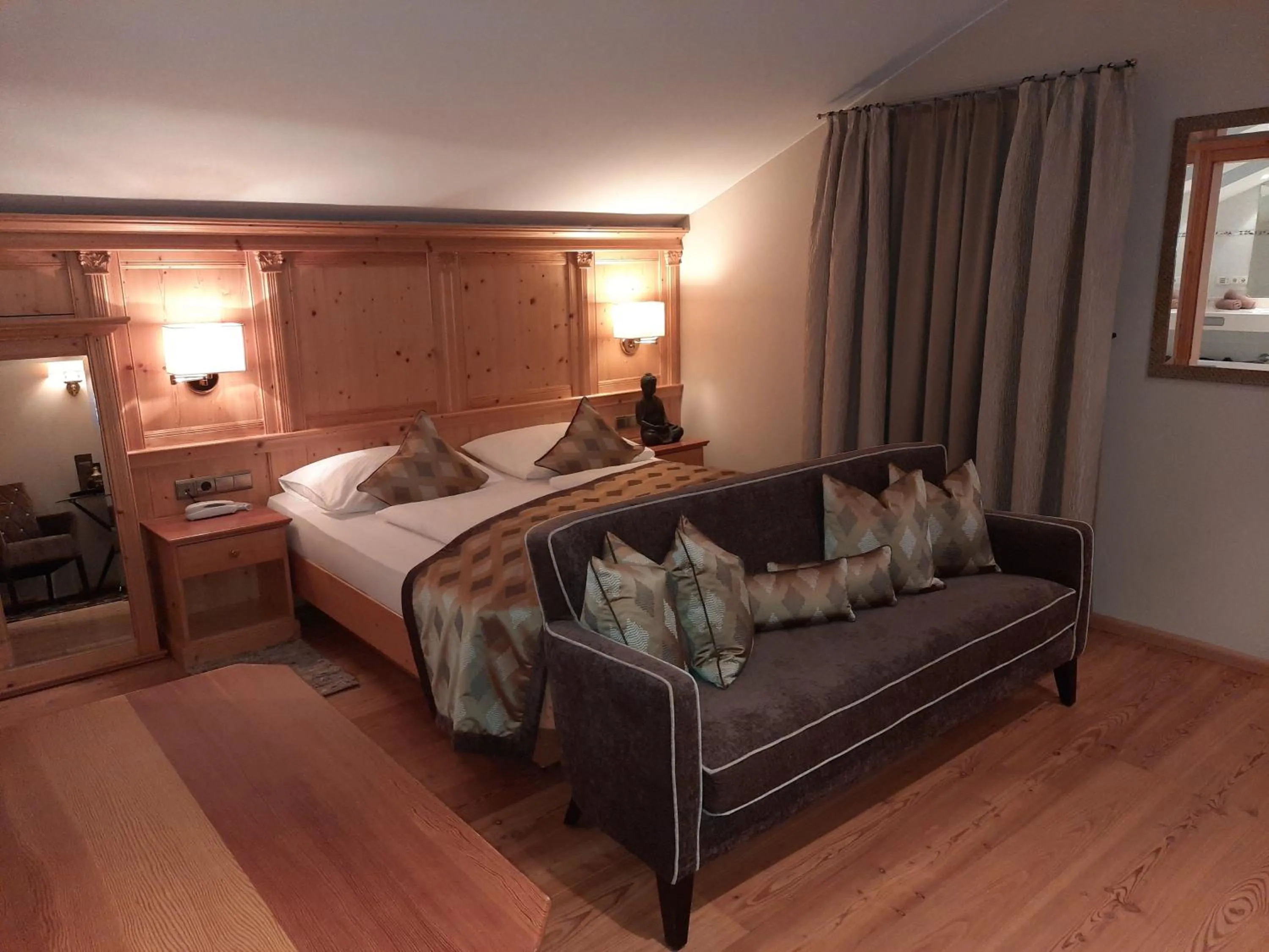 Photo of the whole room, Bed in Hotel Restaurant Kirchsteiger
