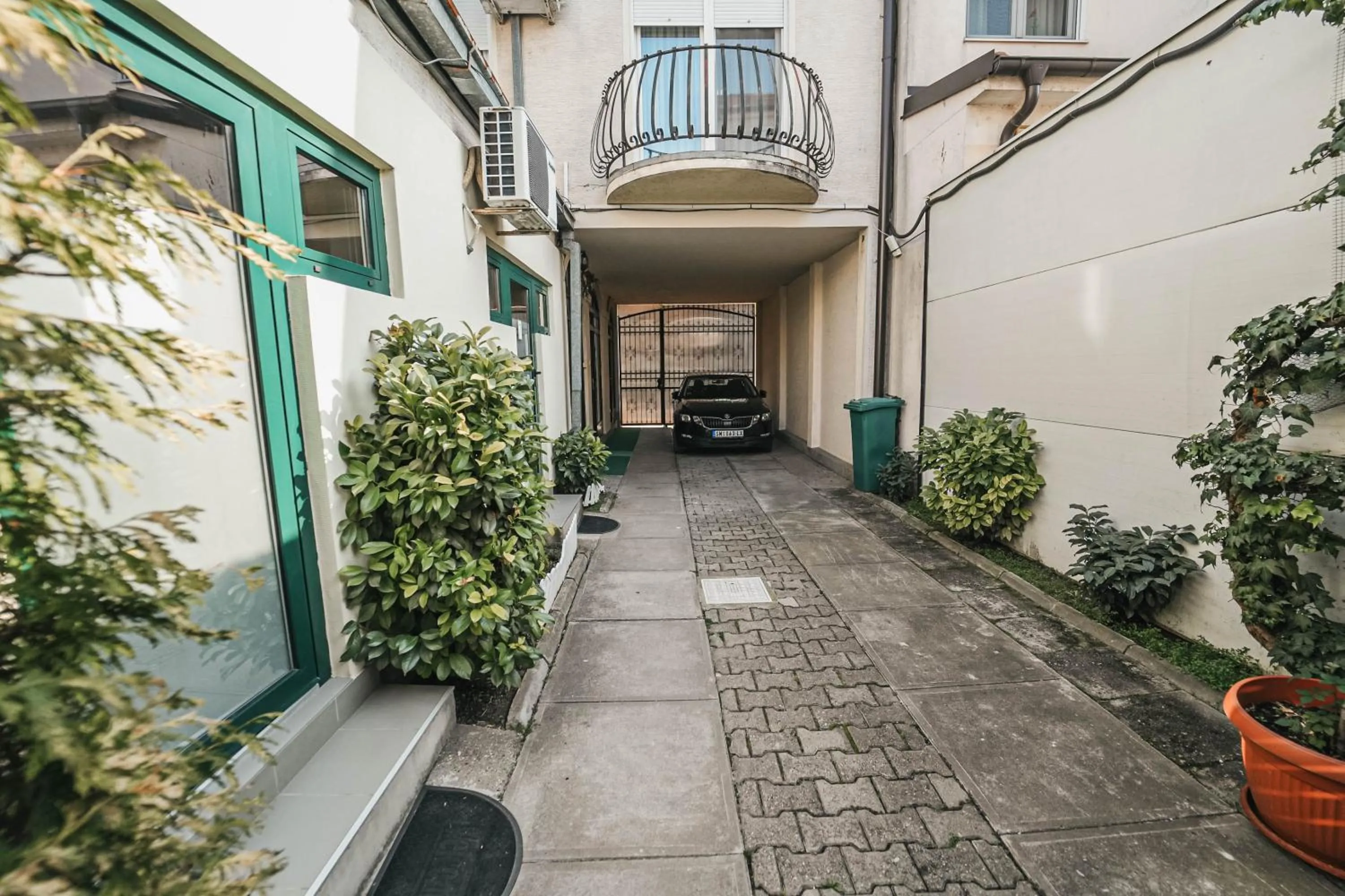 View (from property/room) in Passage