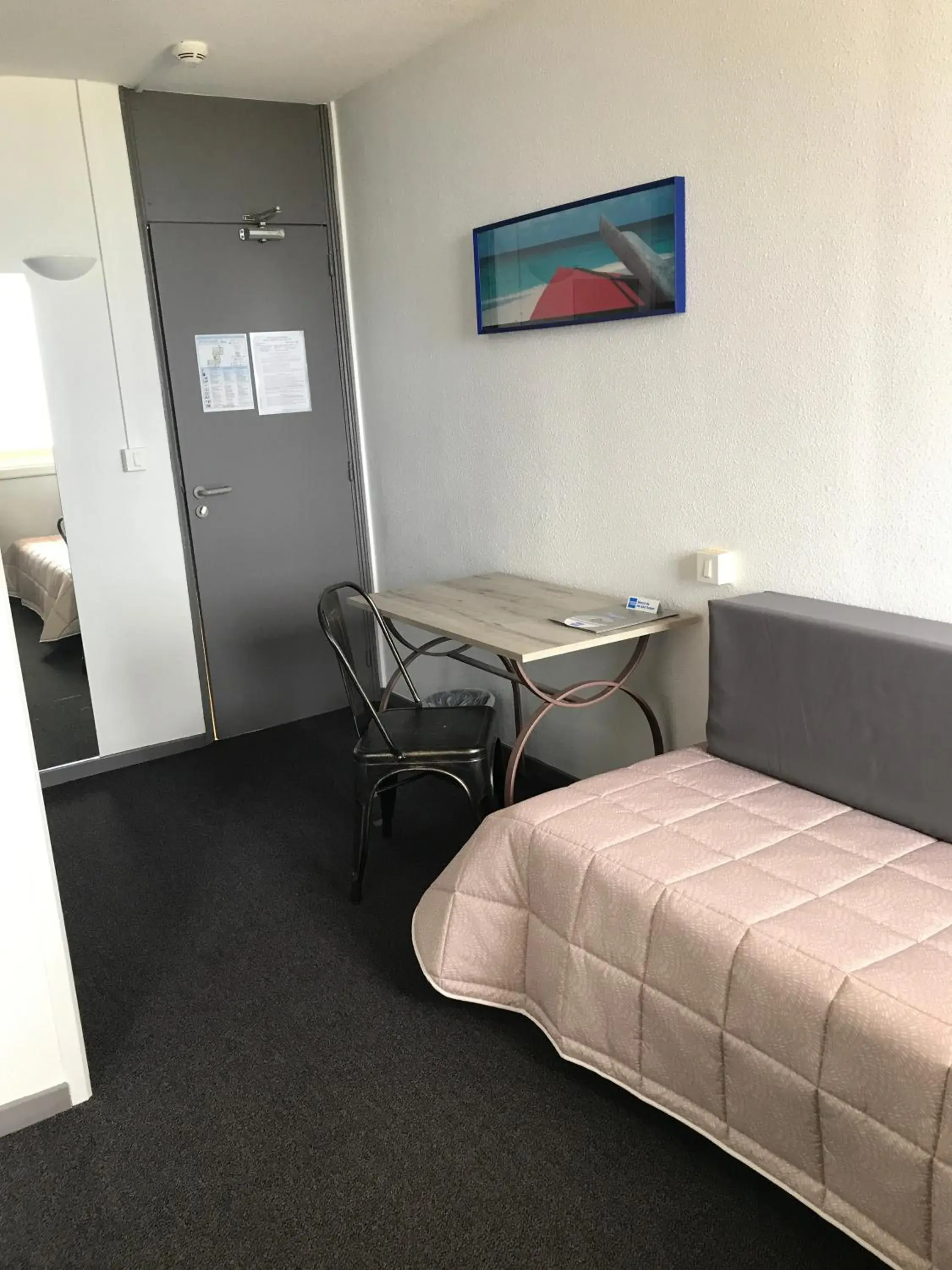 Single Room in Hôtel Residence Les Aiguades Single Room in Hôtel Residence Les Aiguades