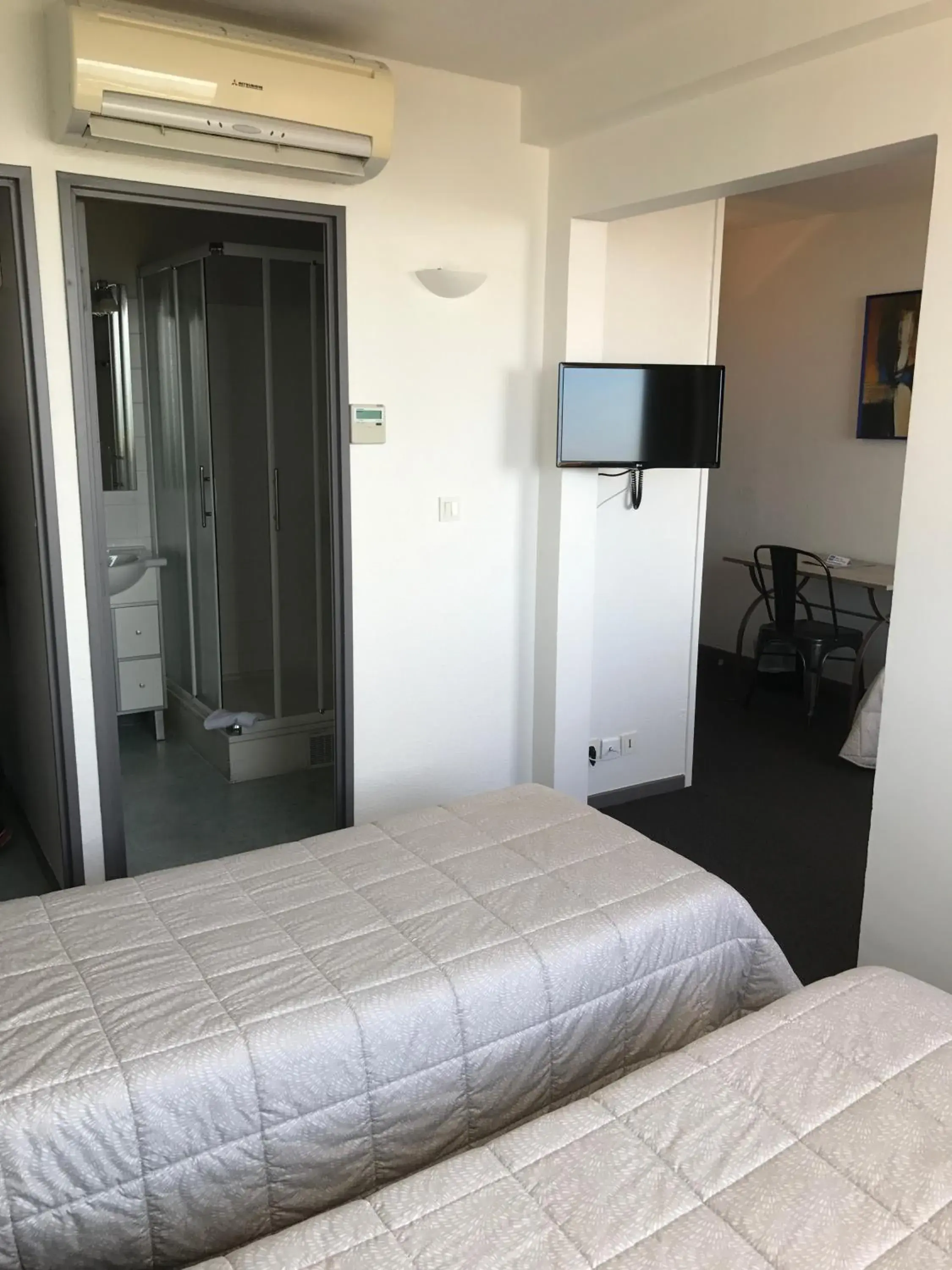 Single Room in Hôtel Residence Les Aiguades Single Room in Hôtel Residence Les Aiguades