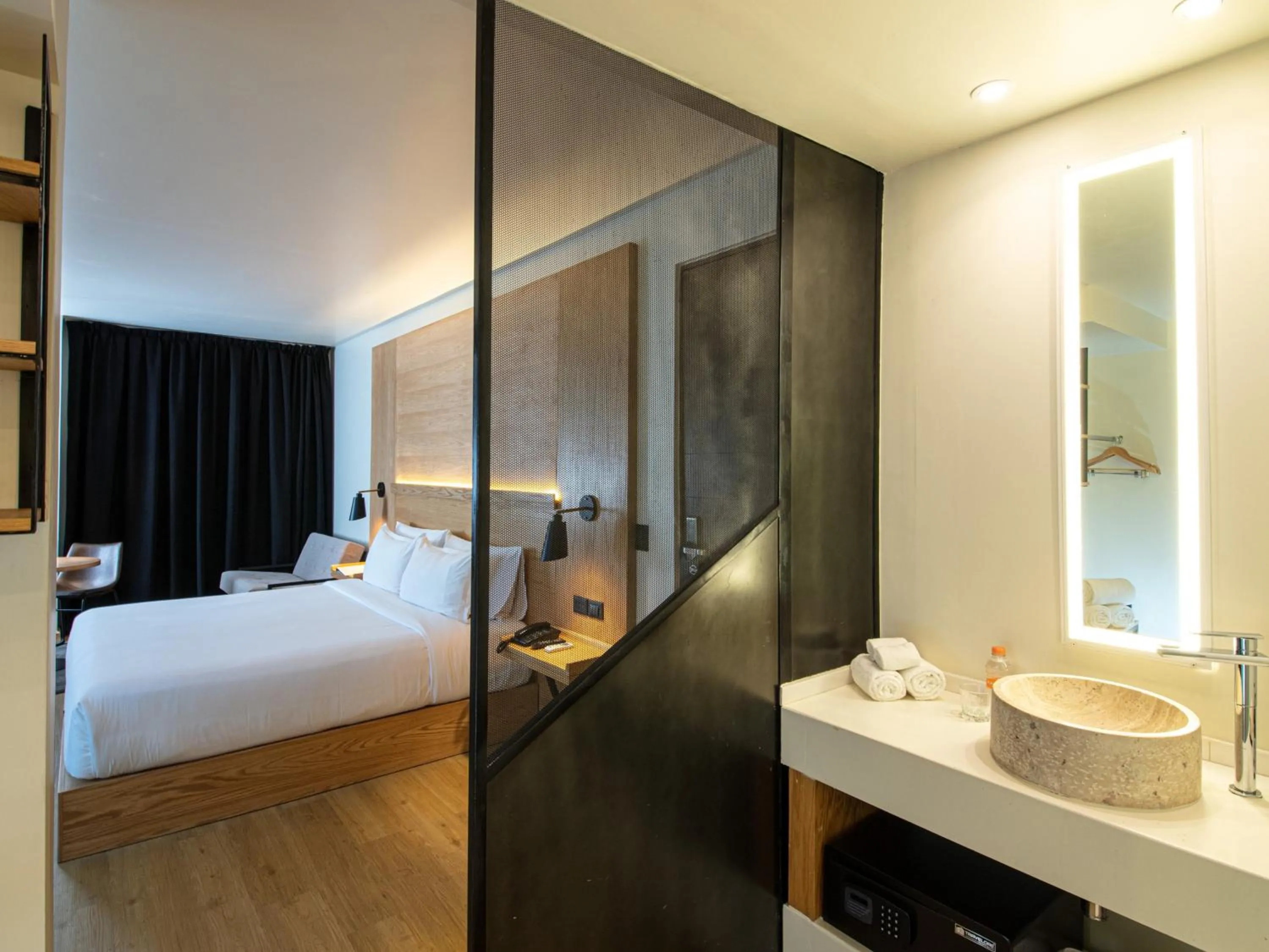 Bathroom, Bed in Autentico Monterrey