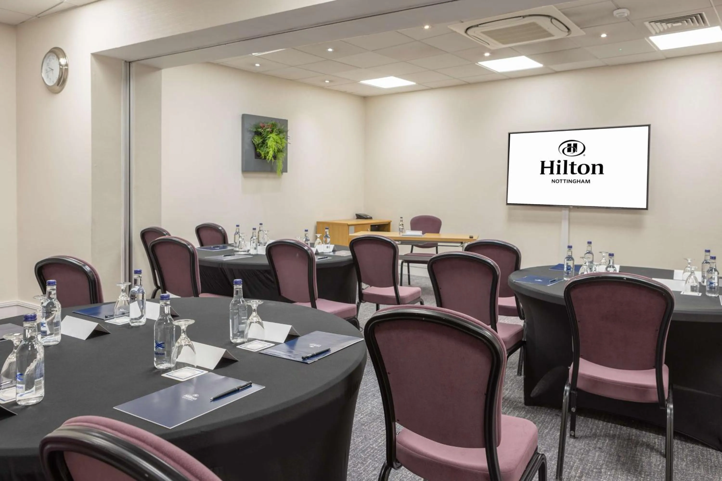 Meeting/conference room in Hilton Nottingham Hotel