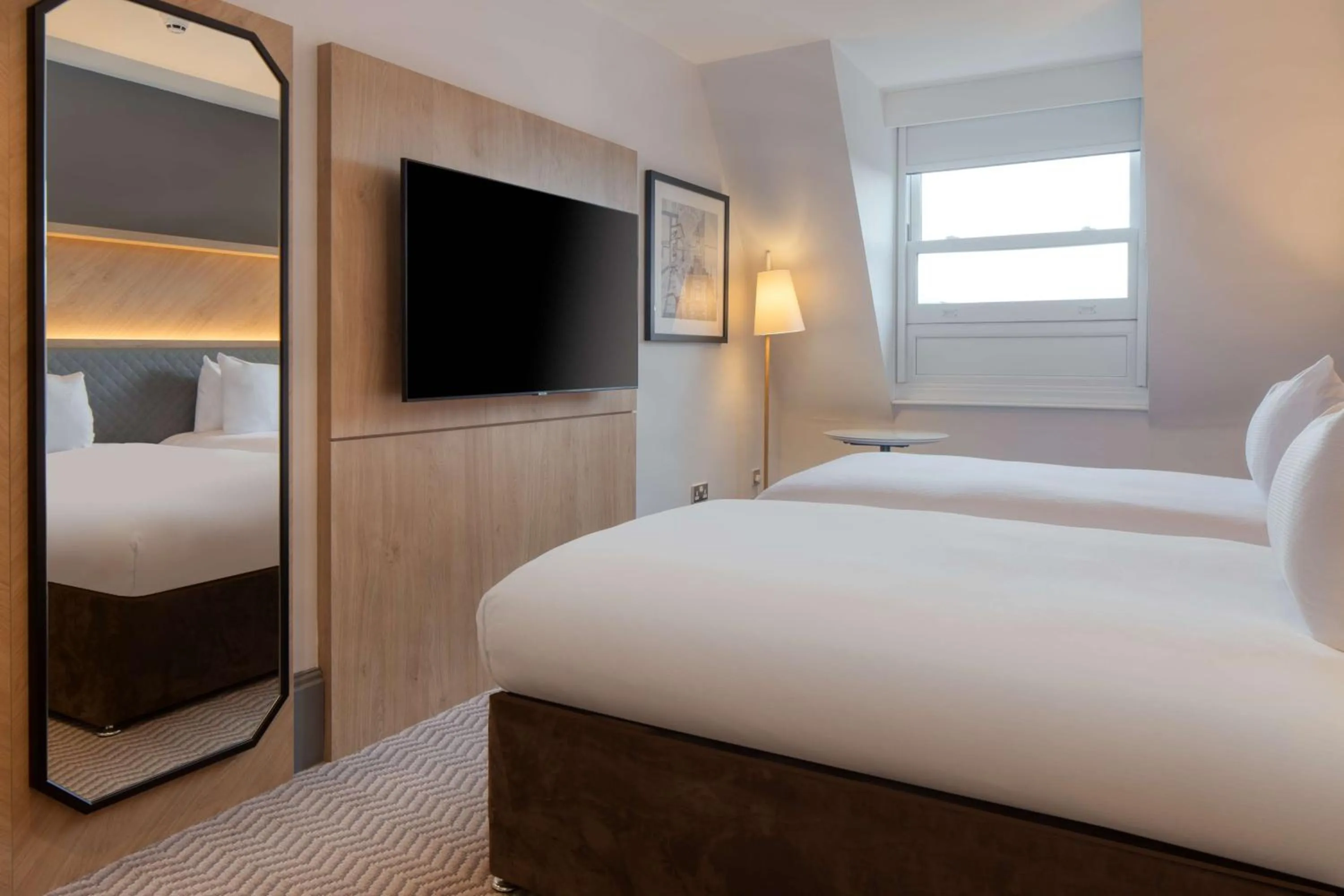 Bed in Hilton Nottingham Hotel