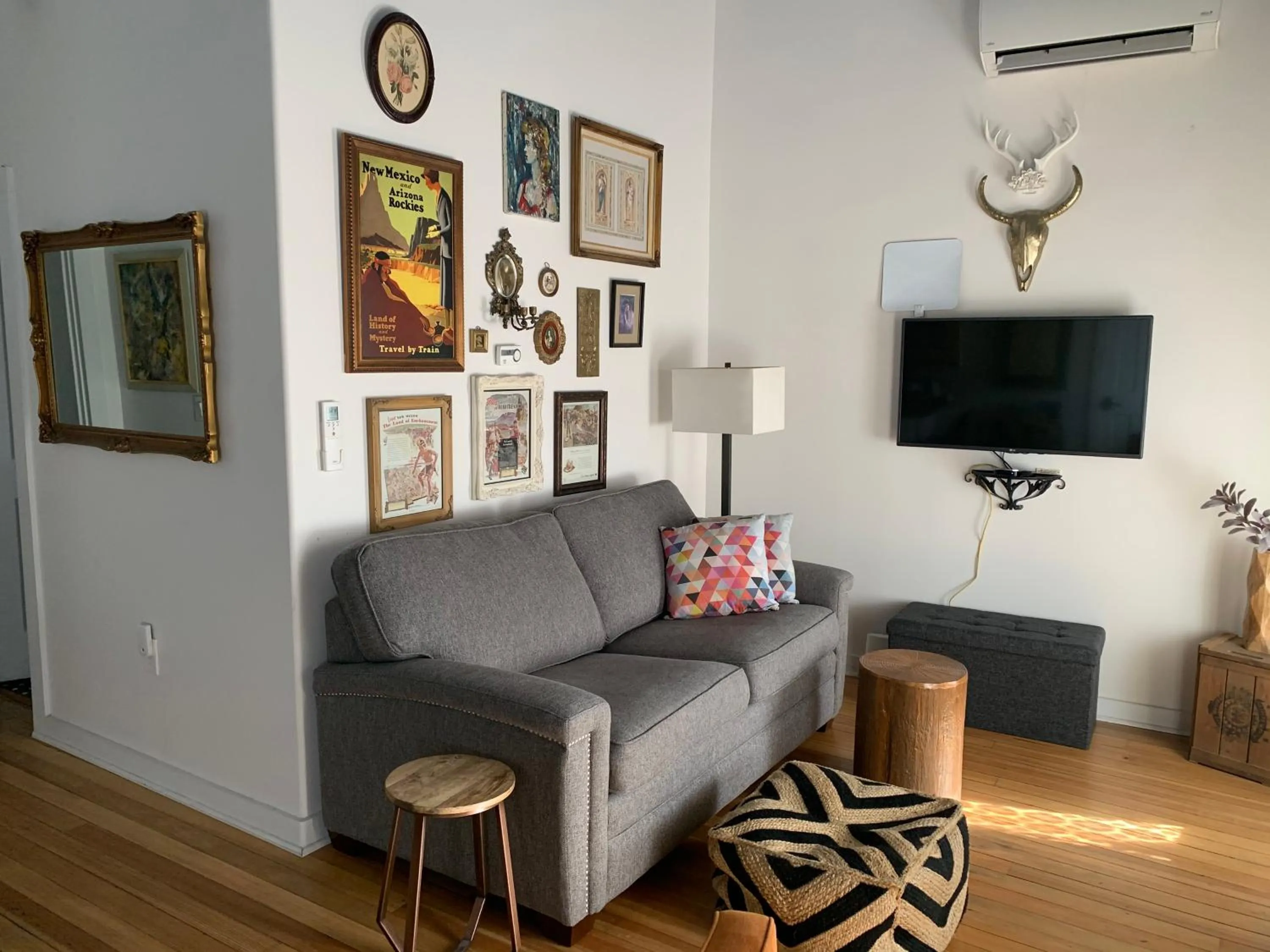 Living room in Painted Lady Bed & Brew