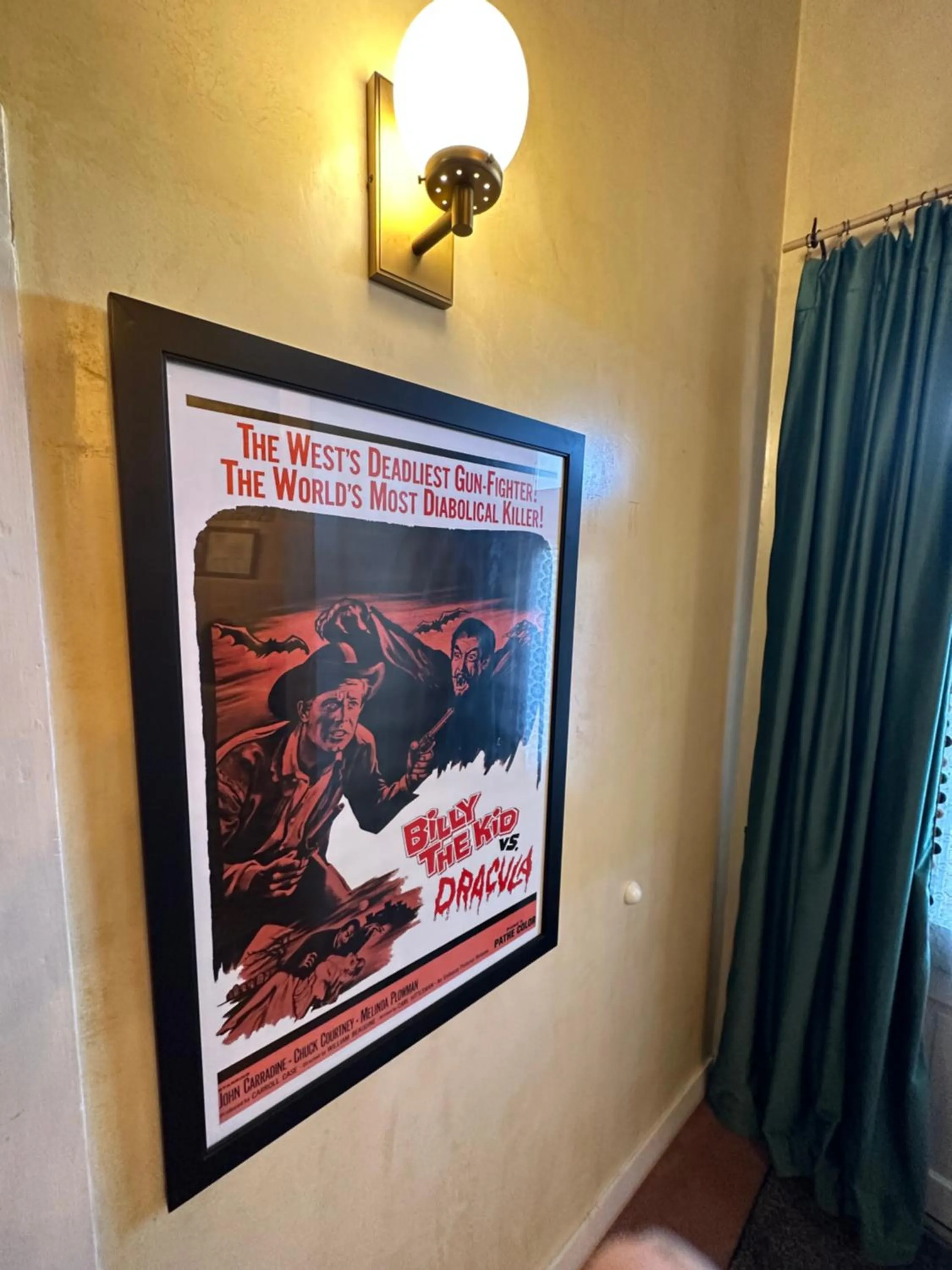 Decorative detail in Painted Lady Bed & Brew