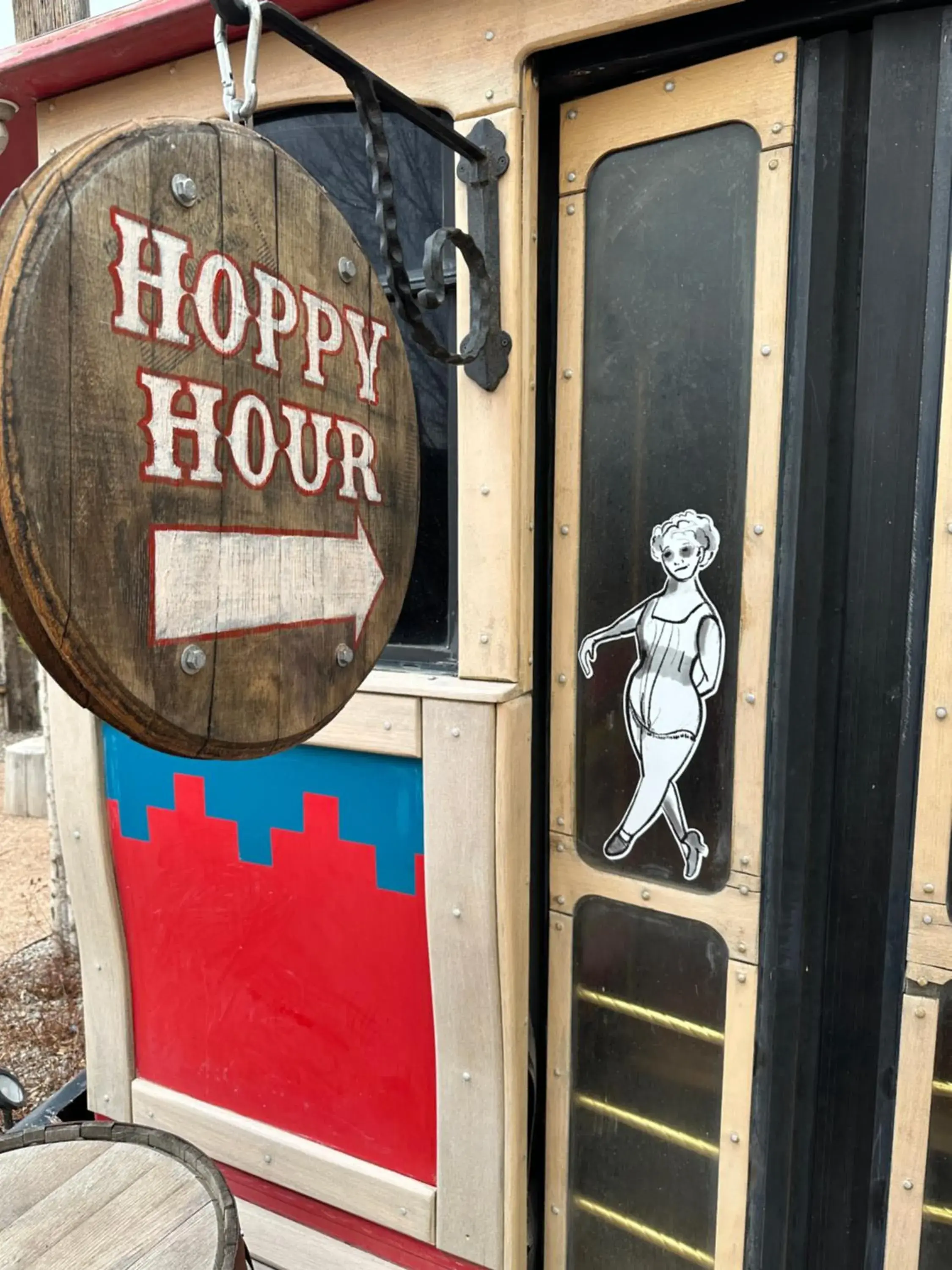 Lounge or bar in Painted Lady Bed & Brew Lounge or bar in Painted Lady Bed & Brew