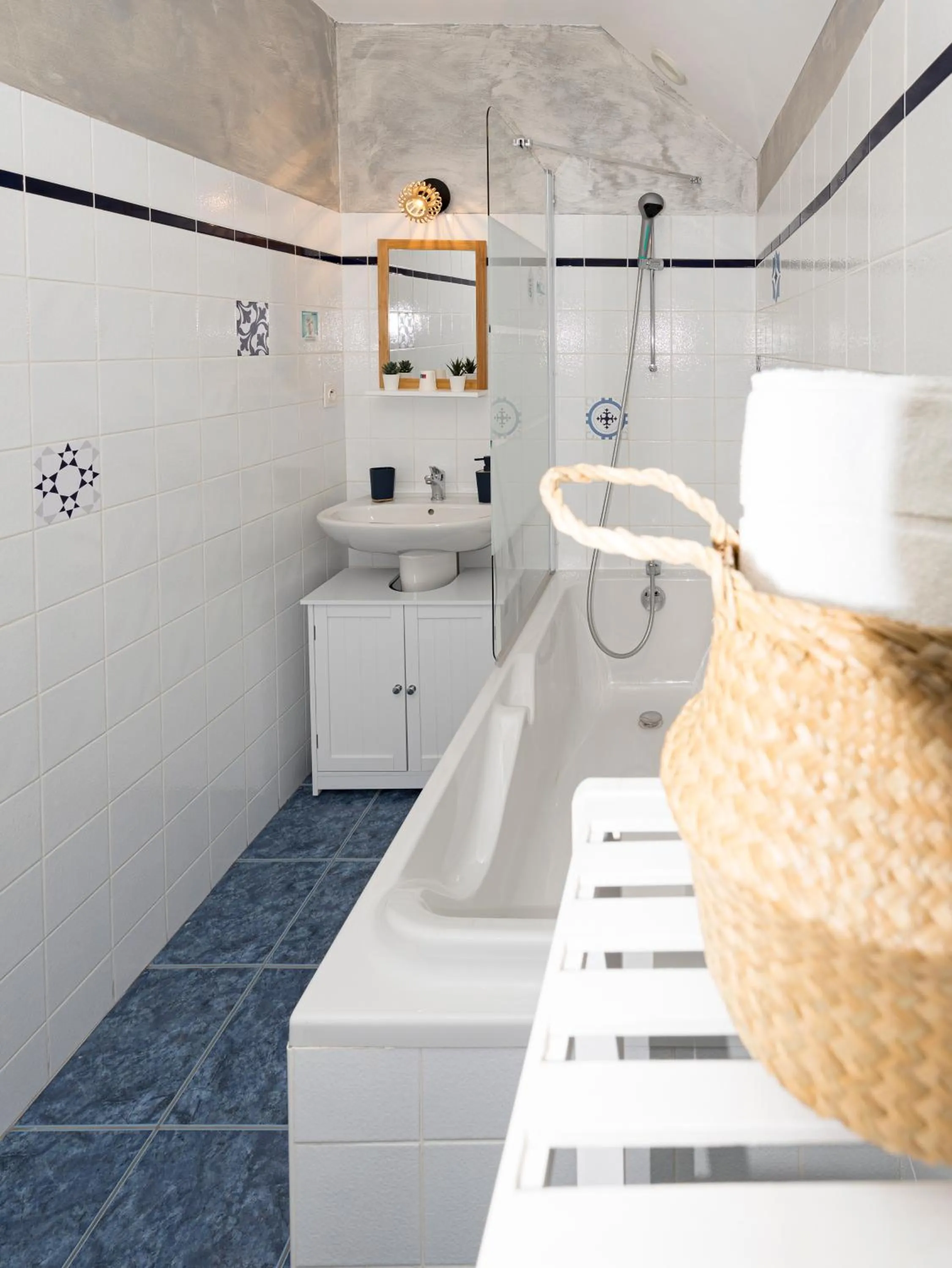 Toilet in Le Haut Pont de la Baie