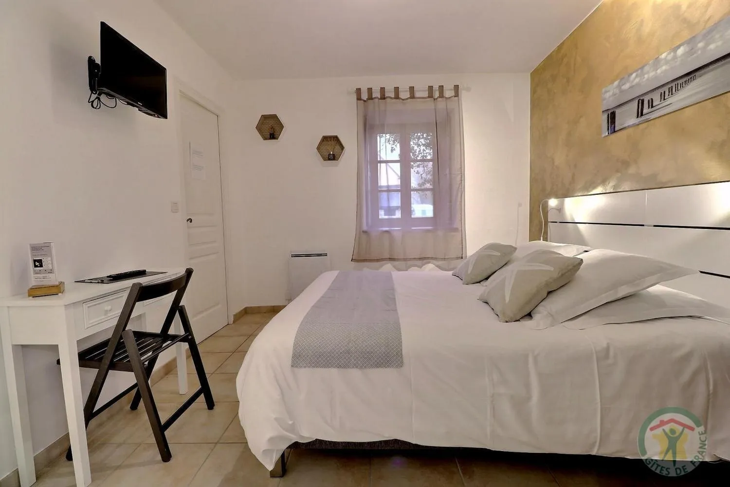 Bed in Le Haut Pont de la Baie