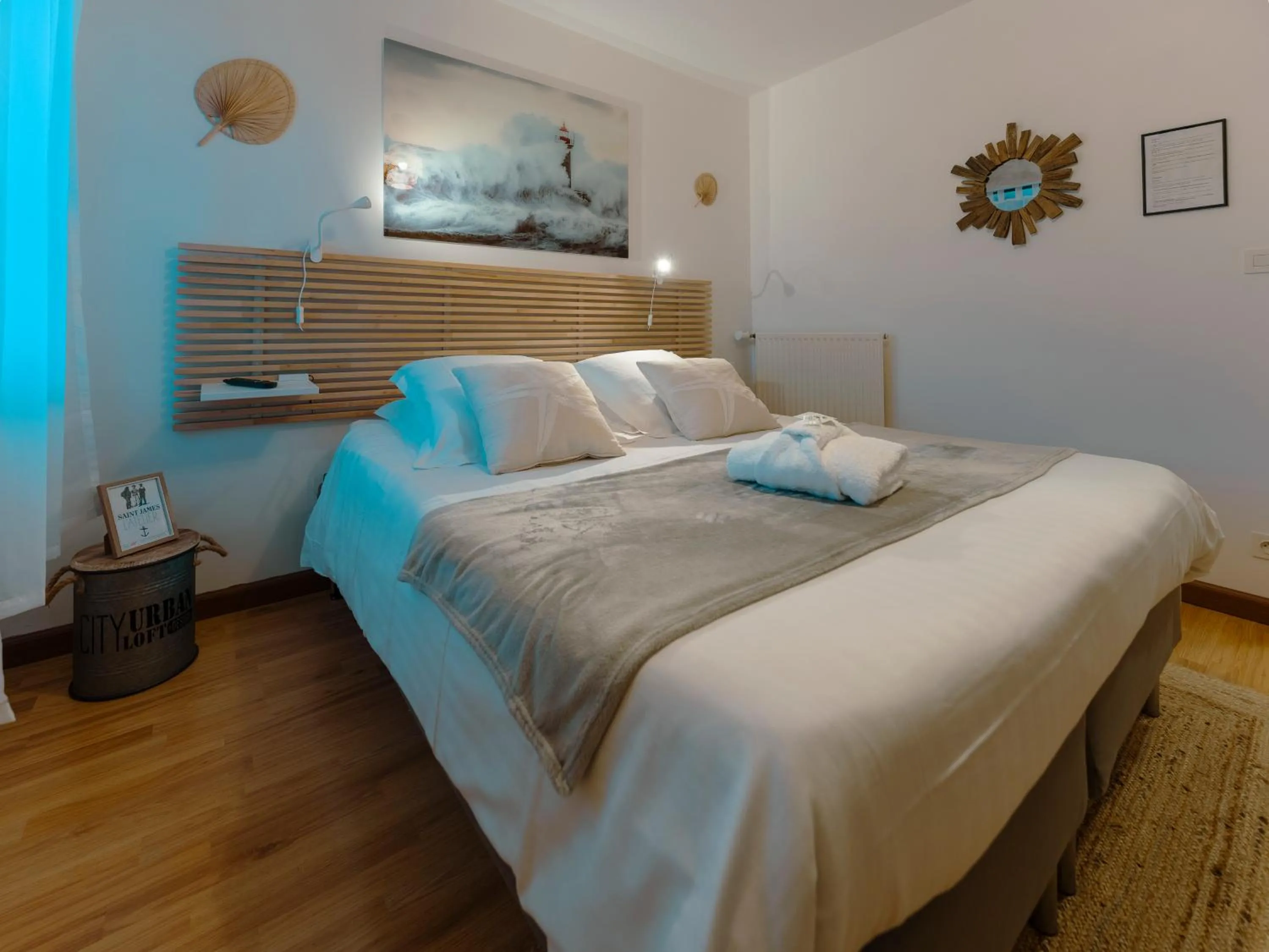 Photo of the whole room, Bed in Le Haut Pont de la Baie