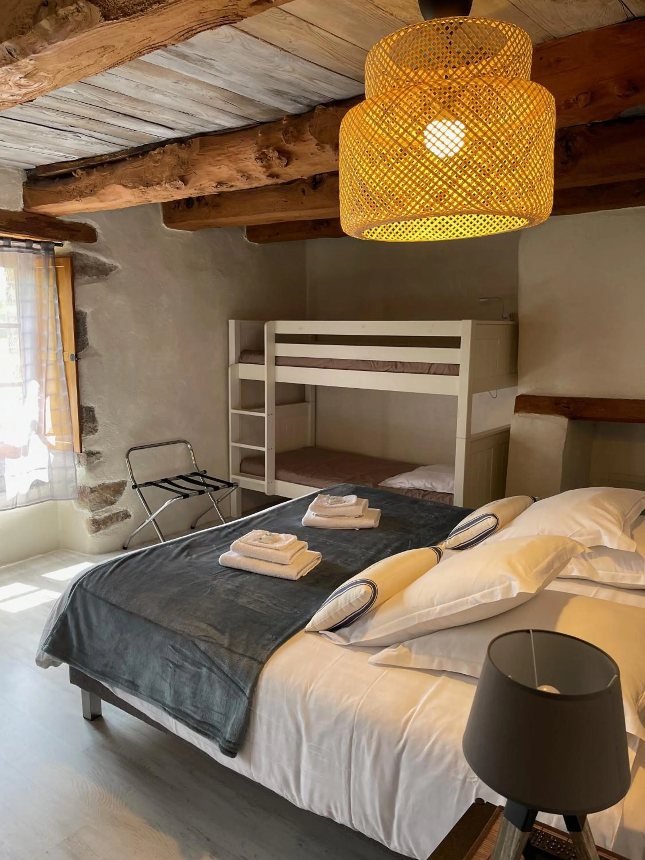 Bed in Le Haut Pont de la Baie