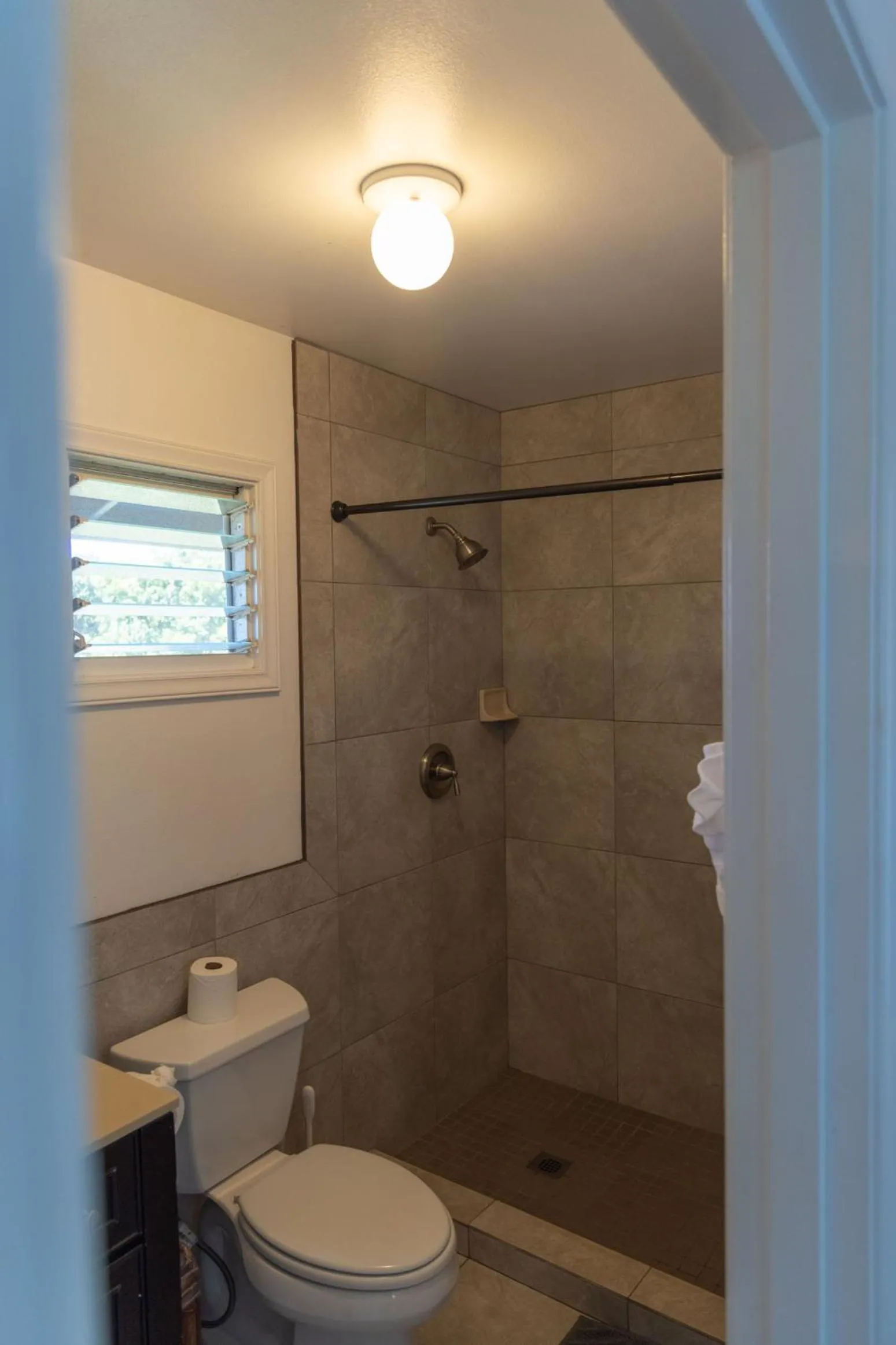 Shower in Puu Koa Palms vacation rental