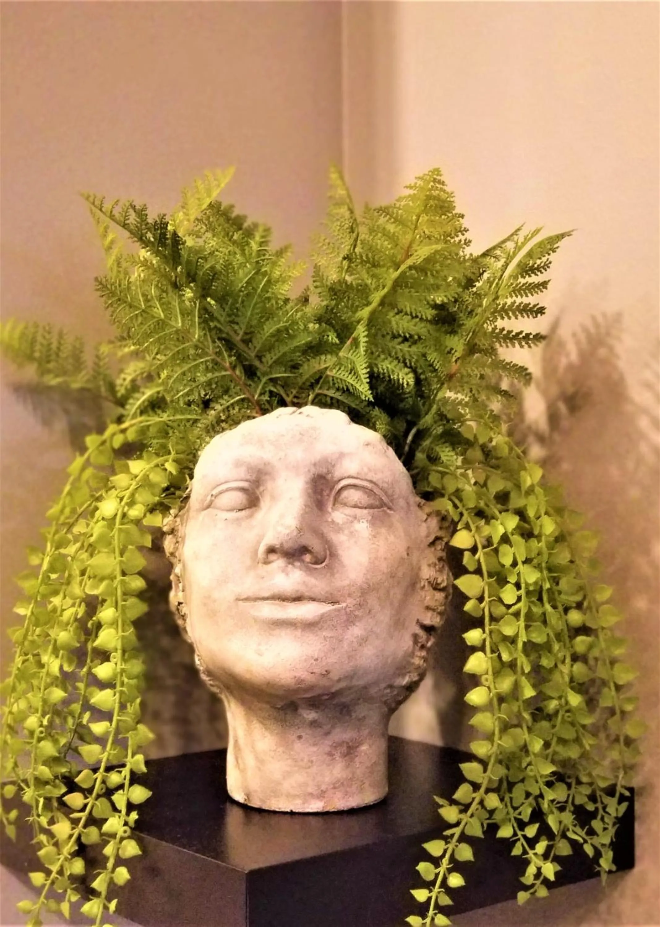 Decorative detail in The Modern Spot