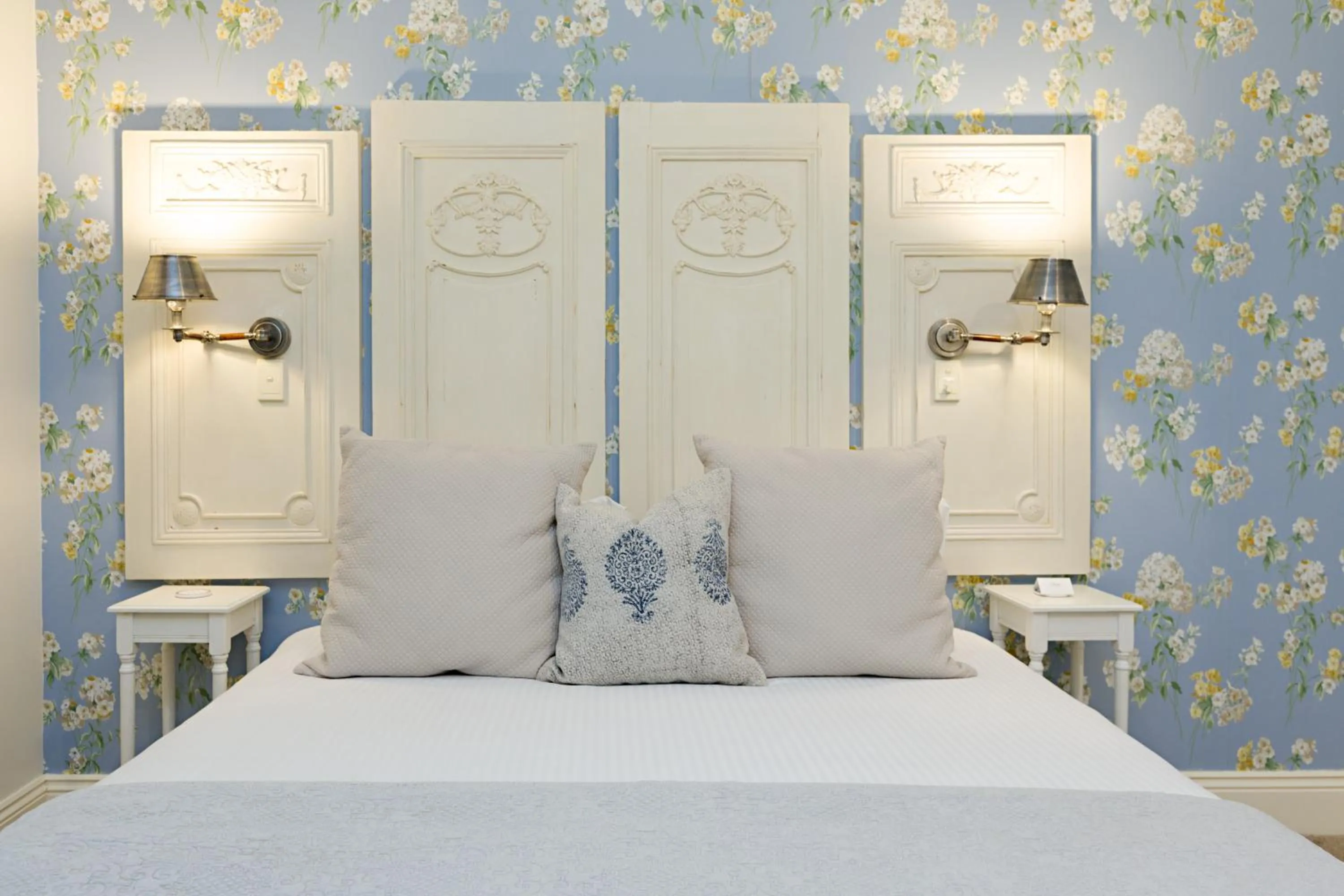 Bed in Twelve on Albert