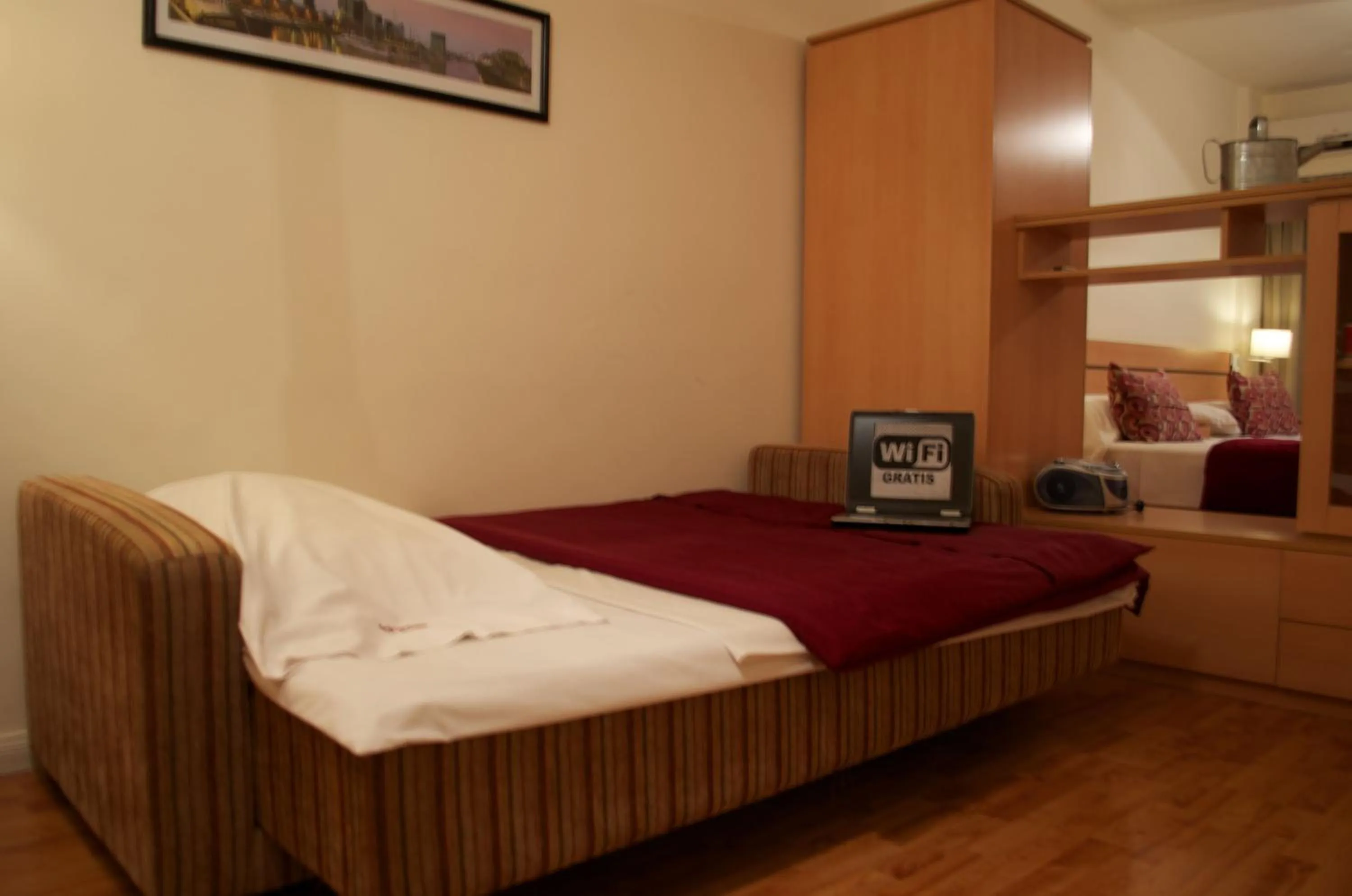 Bed in Apart San Diego Recoleta