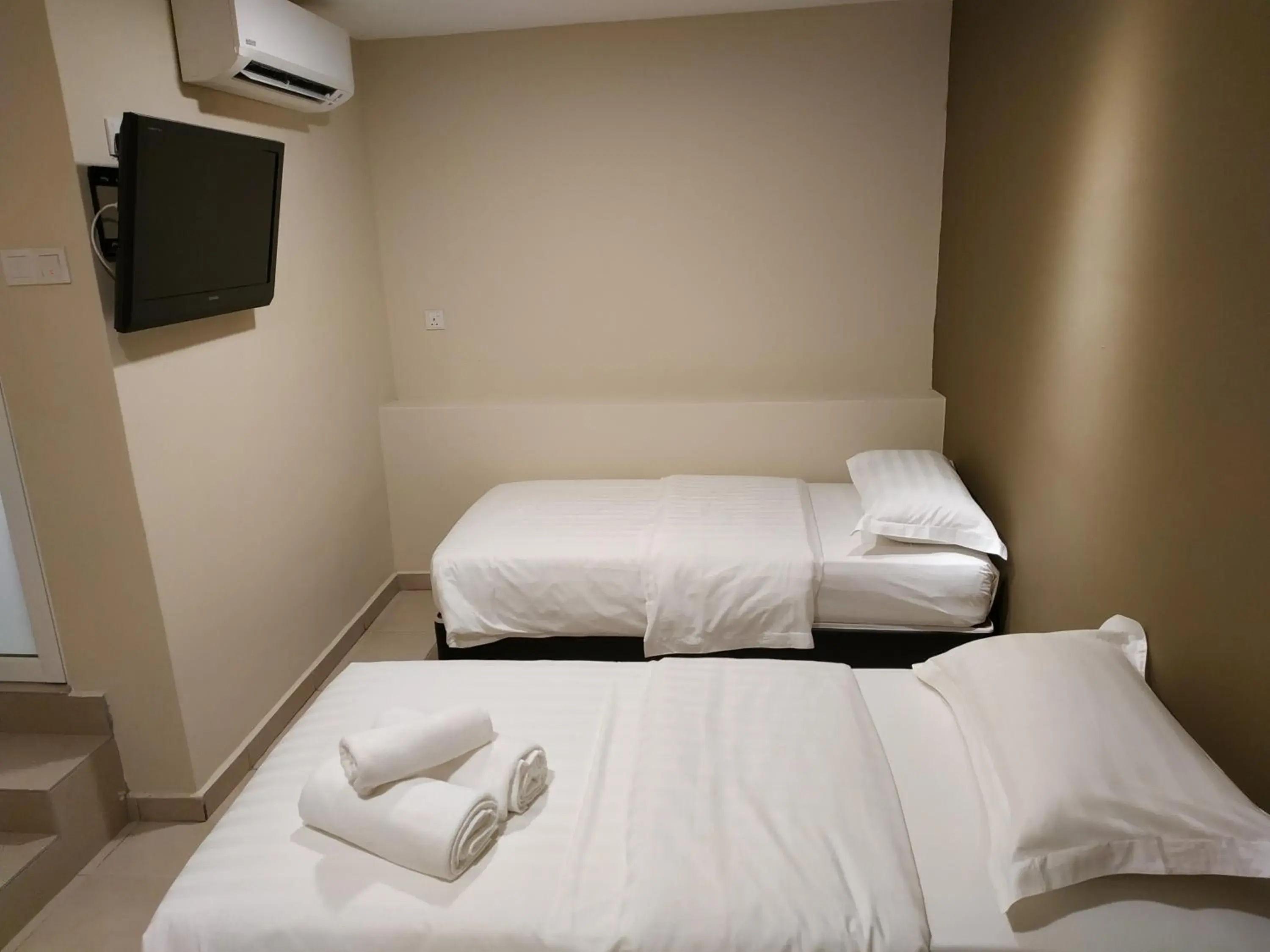 Superior Twin Room in M Design Hotel @ Bangi 7 Superior Twin Room in M Design Hotel @ Bangi 7