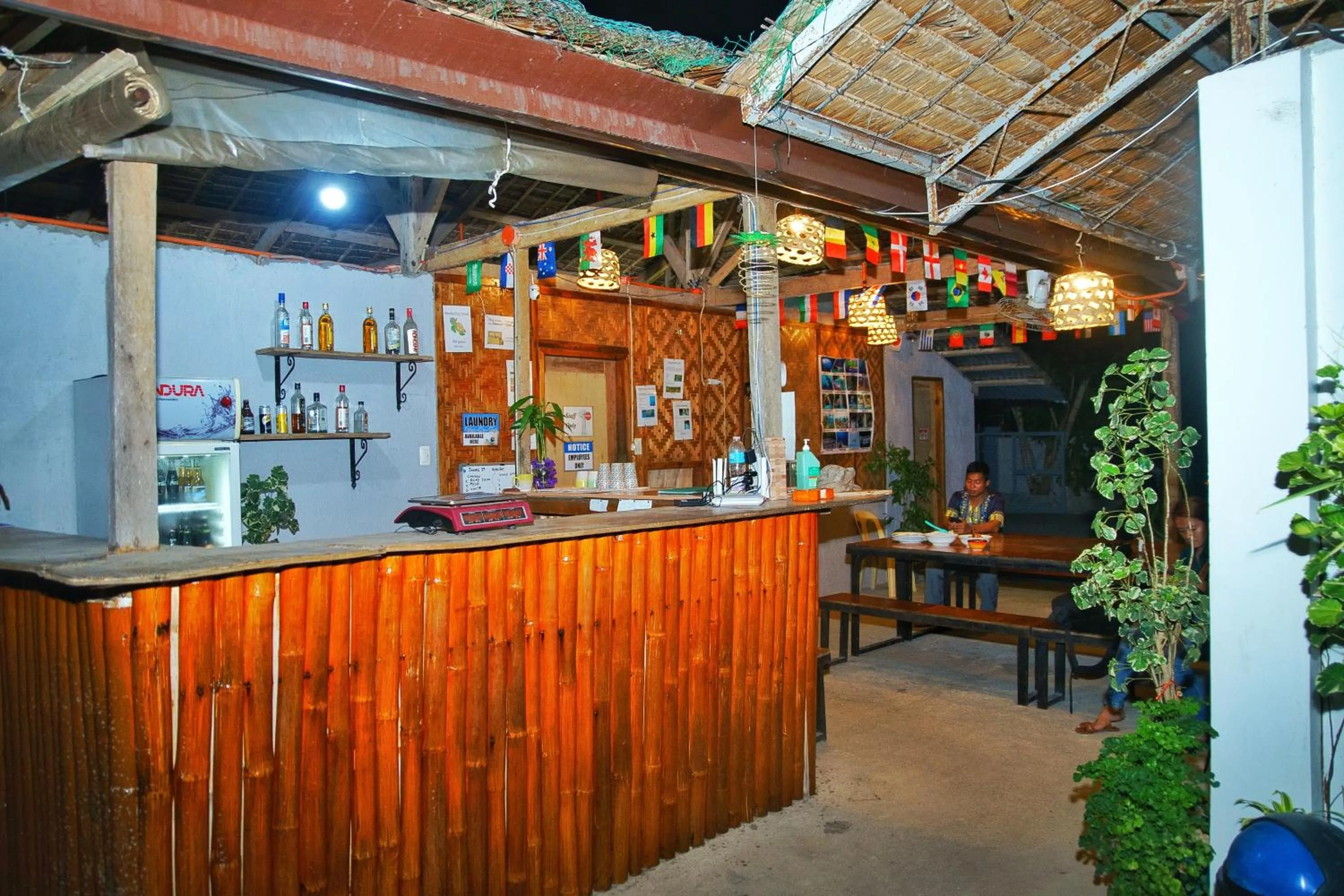 Restaurant/places to eat in Ananas Guesthouse