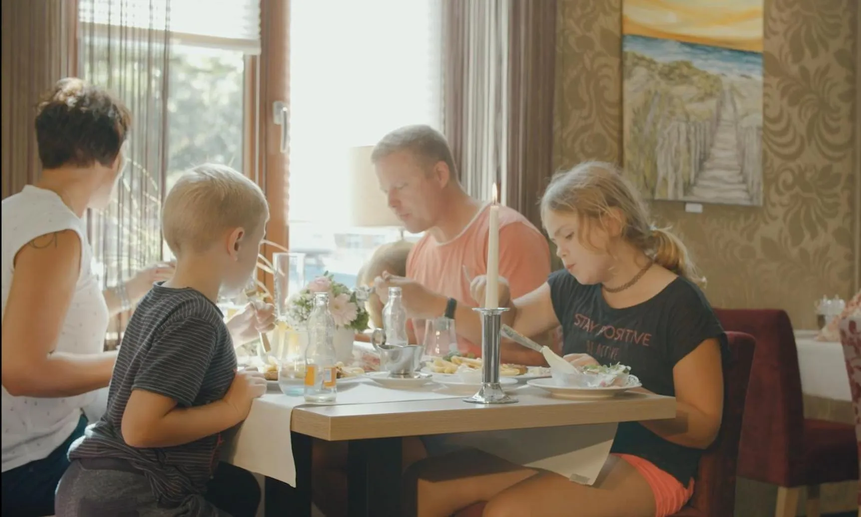 Restaurant/places to eat in Hotel Am Schloss Aurich