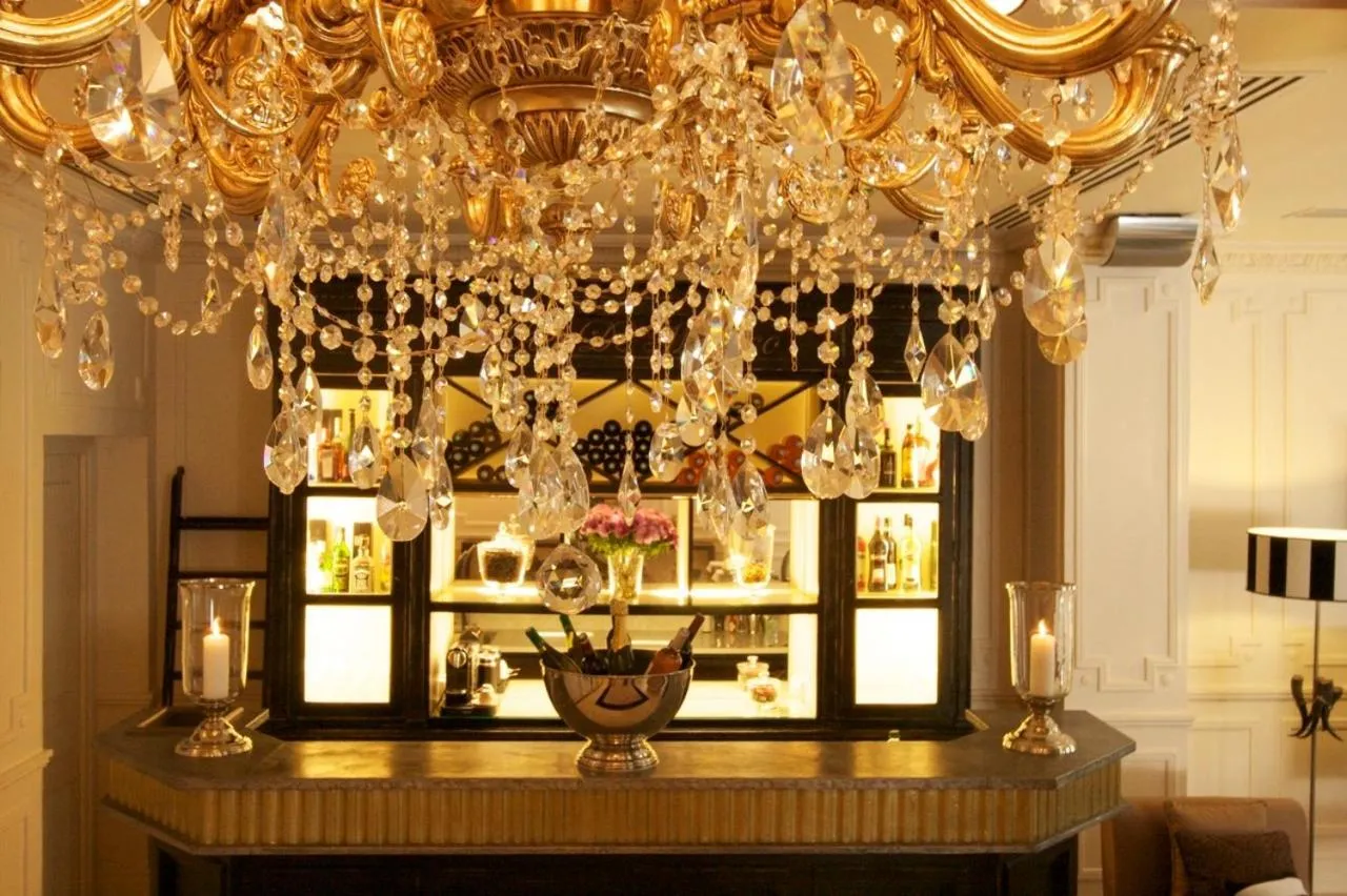 Decorative detail in Hotel De Monaco