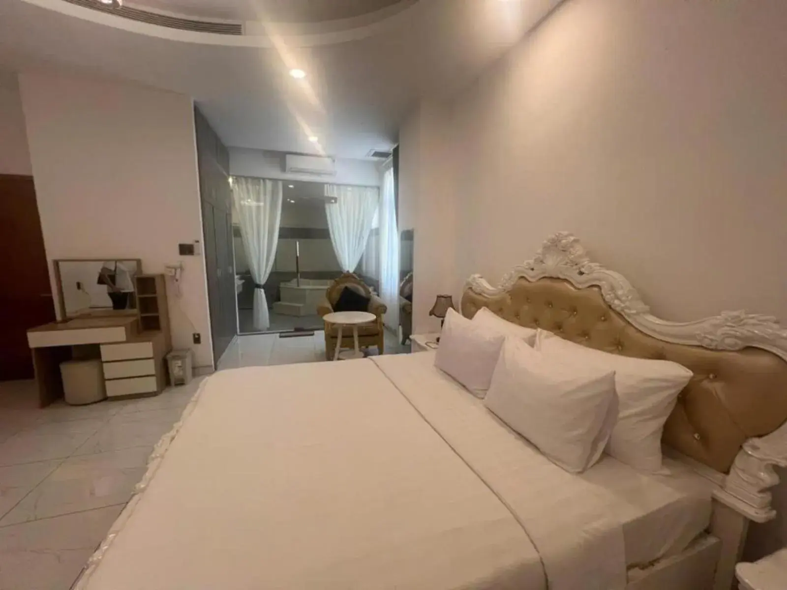 Bed in White Diamond Airport Hotel - TSN Bed in White Diamond Airport Hotel - TSN