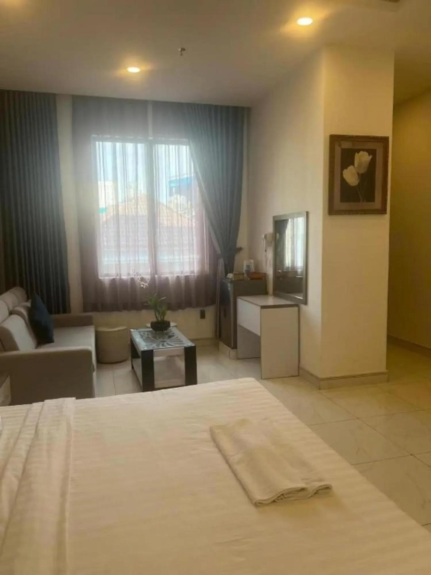 Bed in White Diamond Airport Hotel - TSN Bed in White Diamond Airport Hotel - TSN