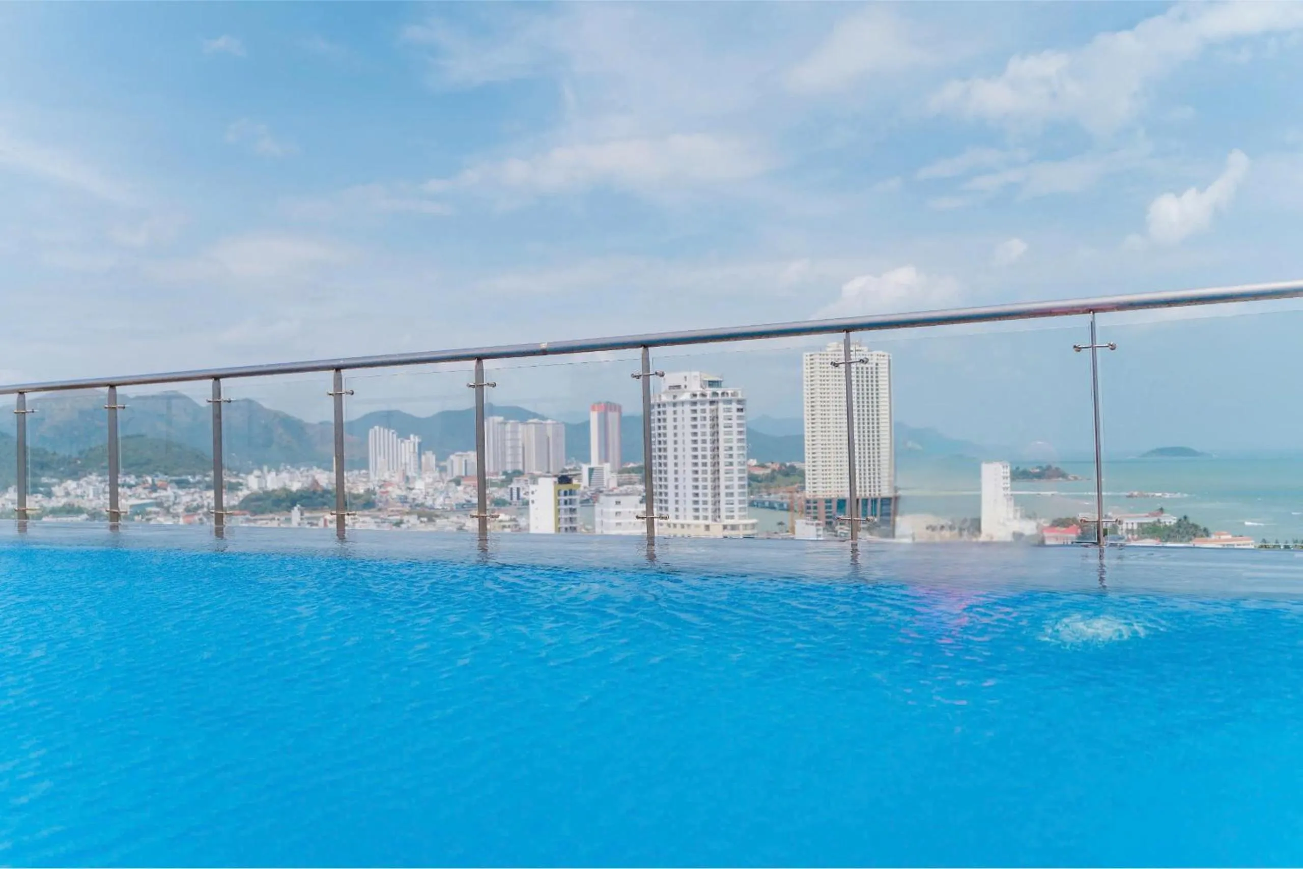 Swimming pool in ARECA HOTEL NHA TRANG