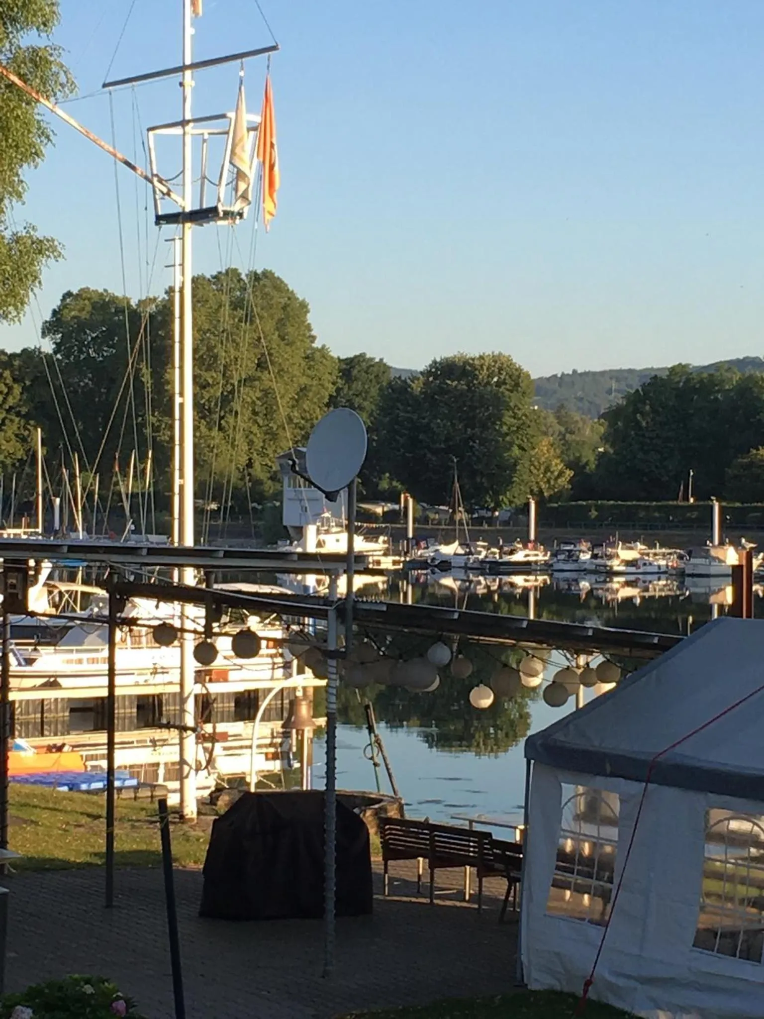 Natural landscape in Schmuckkästle am Hafen