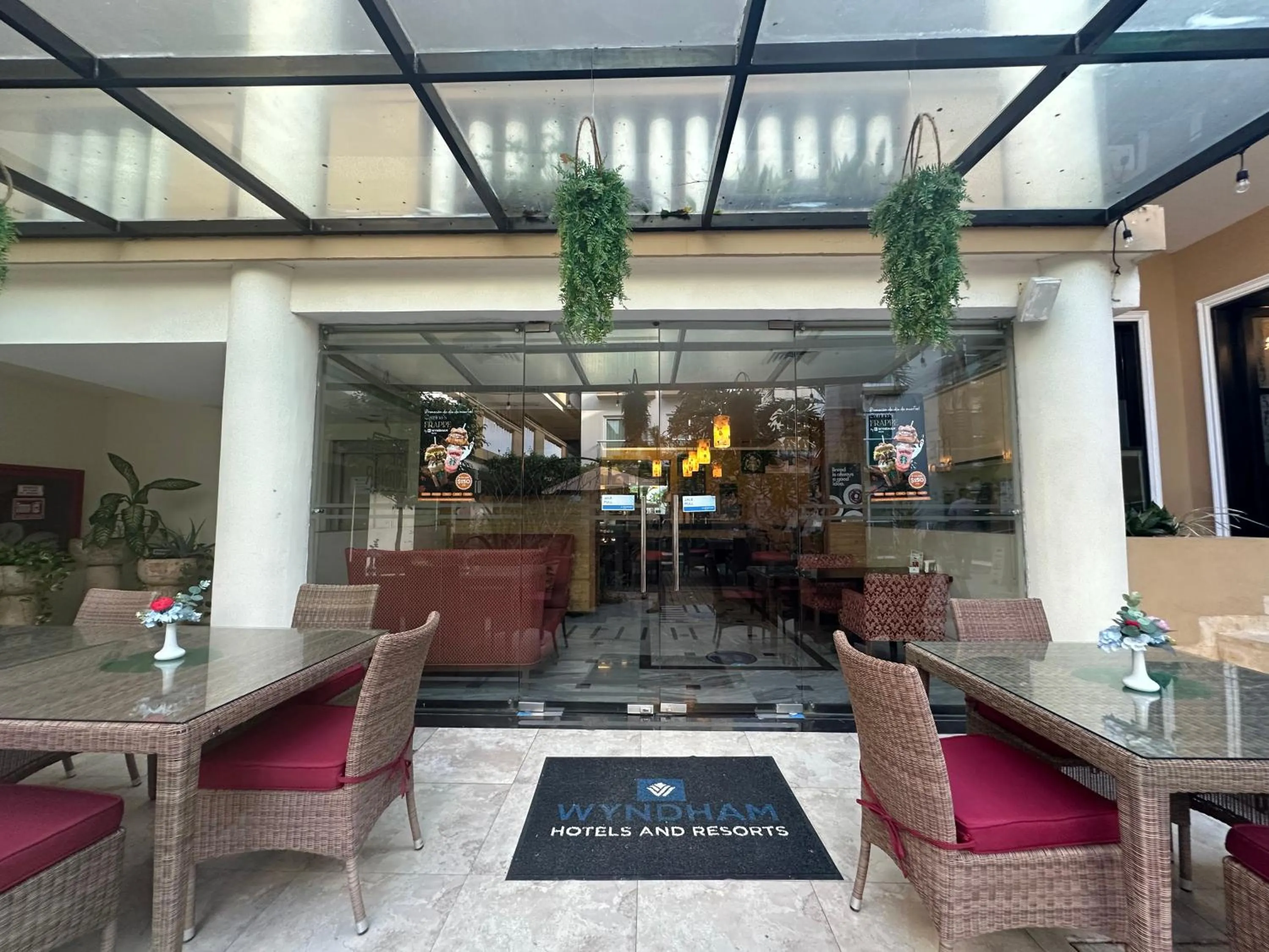 Restaurant/places to eat in Wyndham Merida