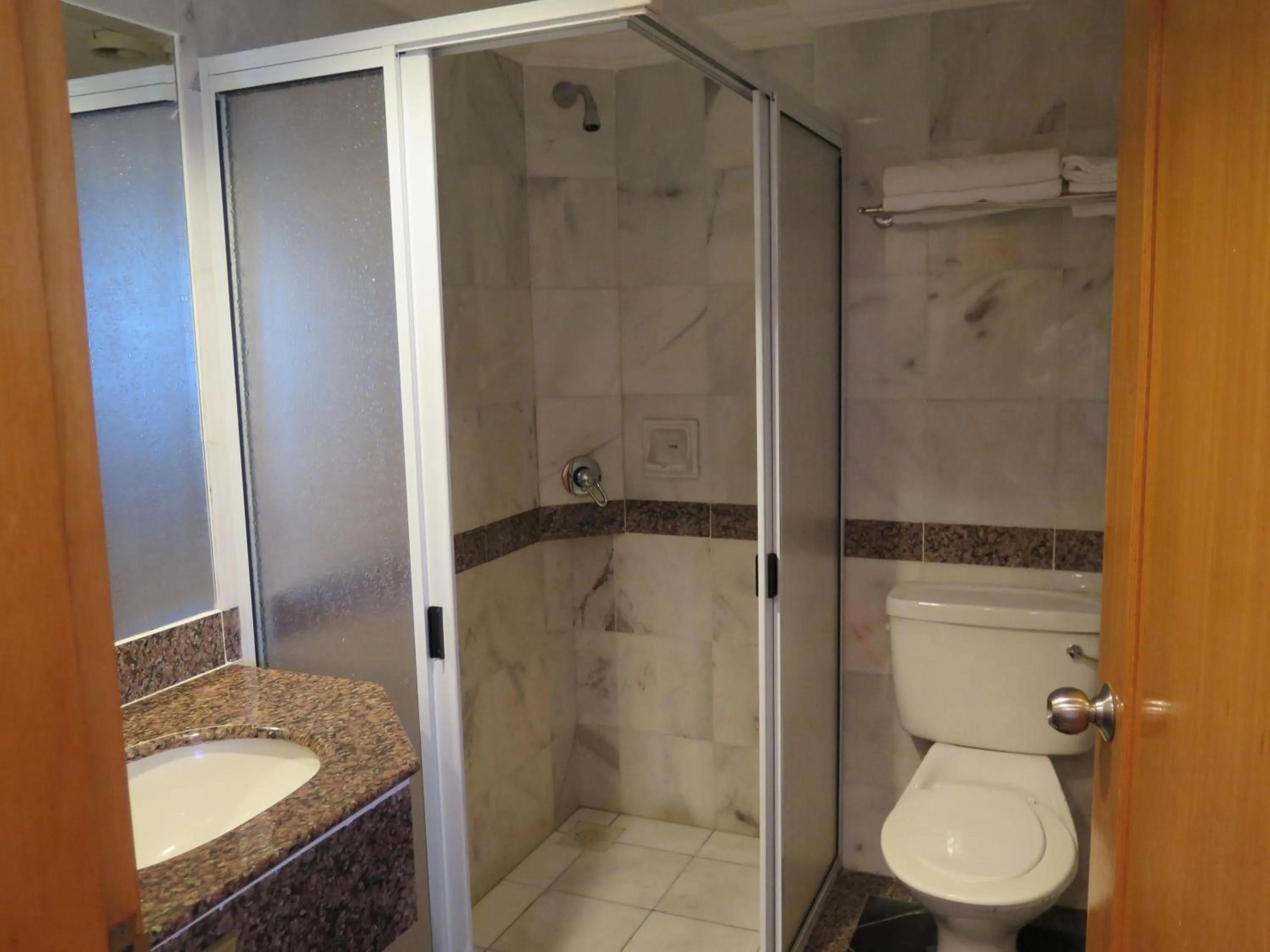 Shower in Sea View Resort Hotel & Apartments