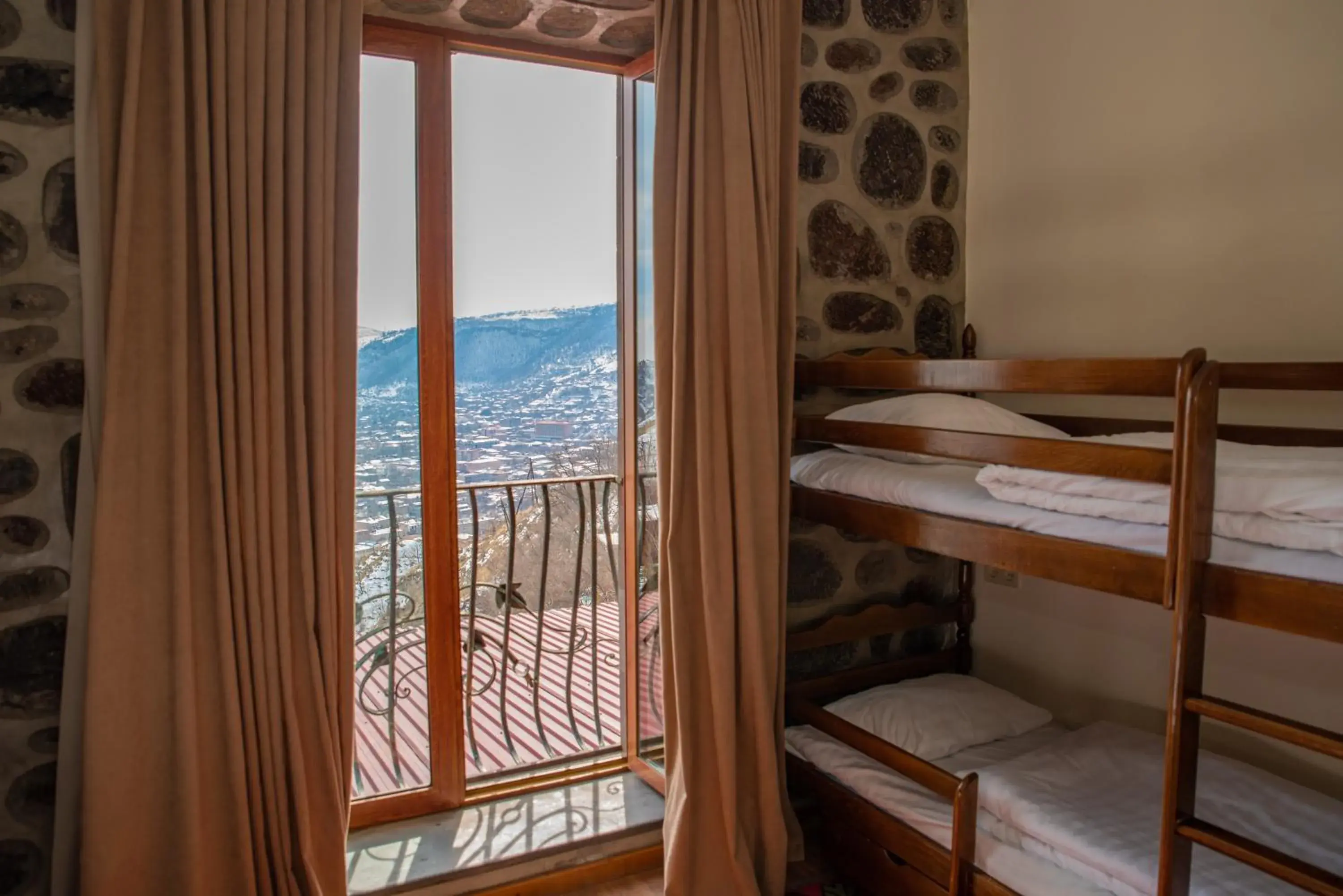 Family Room in Khoreayi Dzor Family Room in Khoreayi Dzor