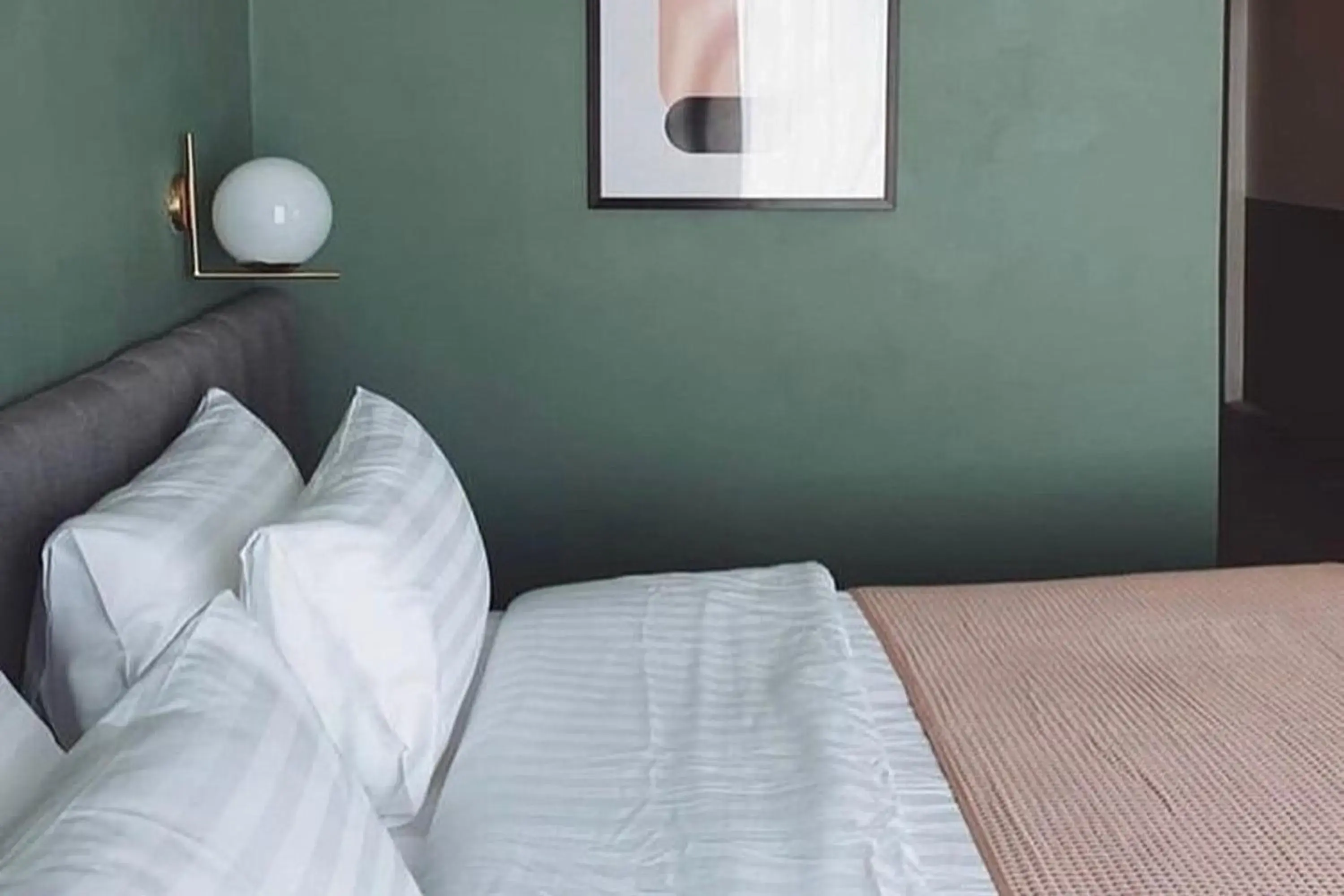 Bed in Our Nomad Boutique Hostel Bed in Our Nomad Boutique Hostel